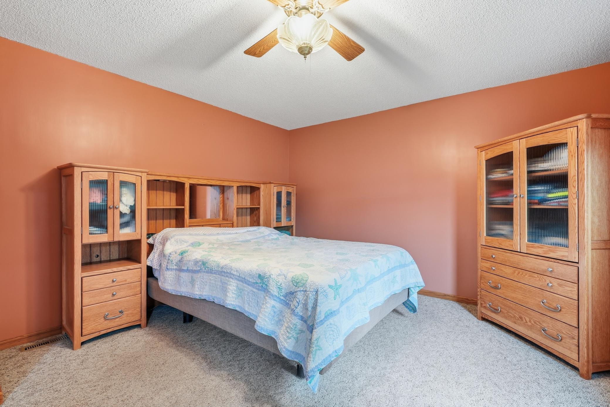 38018 260th Street Property Photo 12