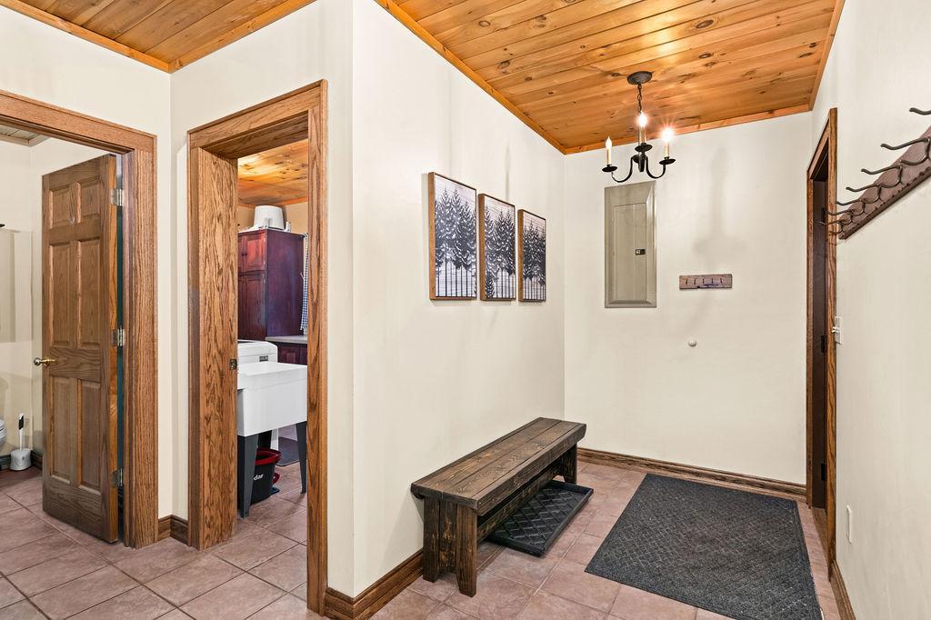 4822 E Tri Lakes Road Property Photo 20