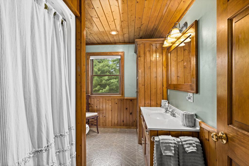 4822 E Tri Lakes Road Property Photo 21