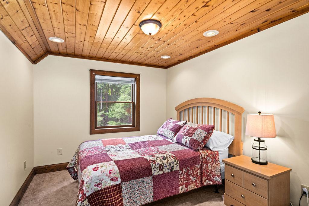 4822 E Tri Lakes Road Property Photo 31