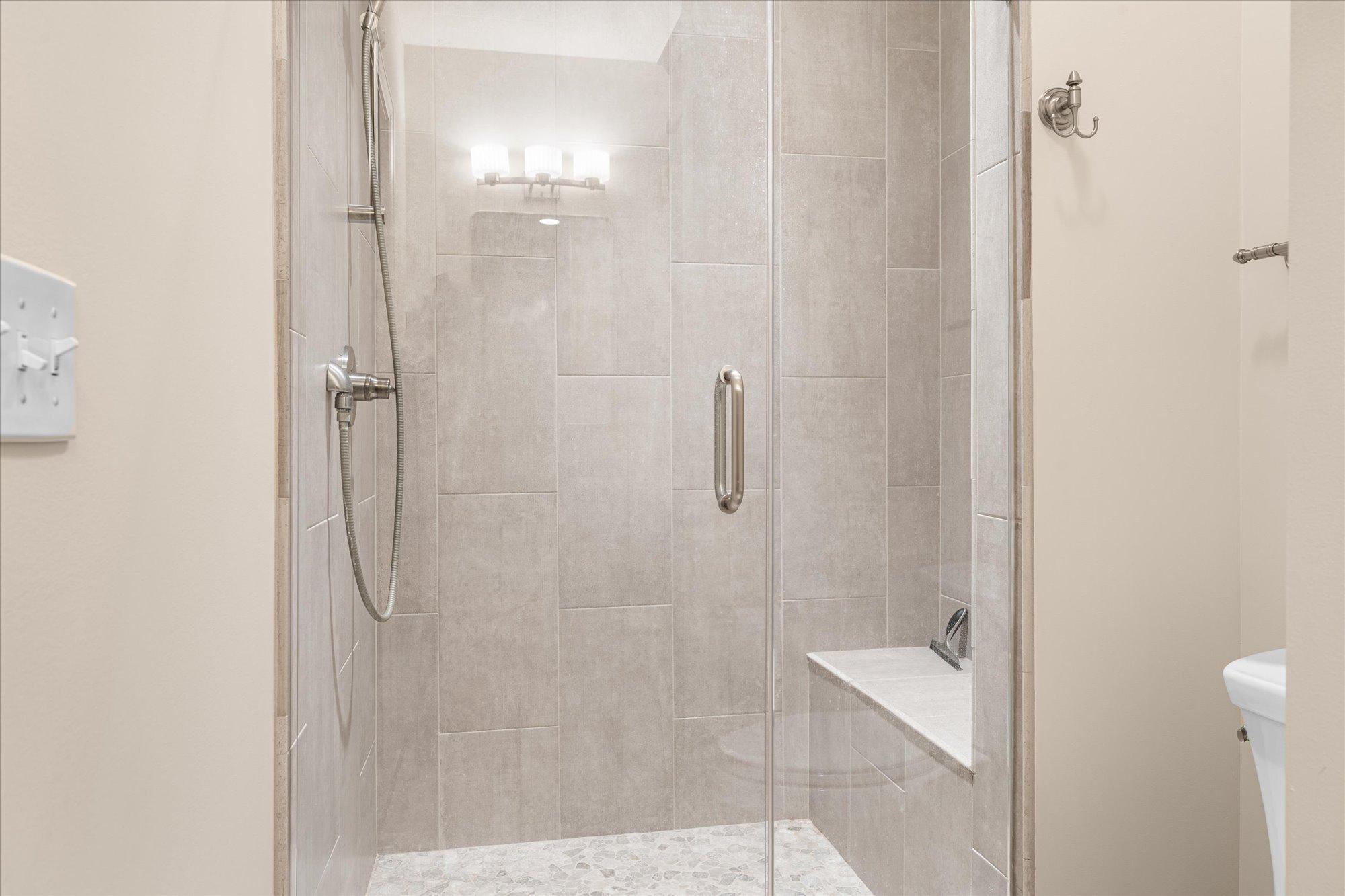 4323 Cedar Lake Road S Property Photo 66