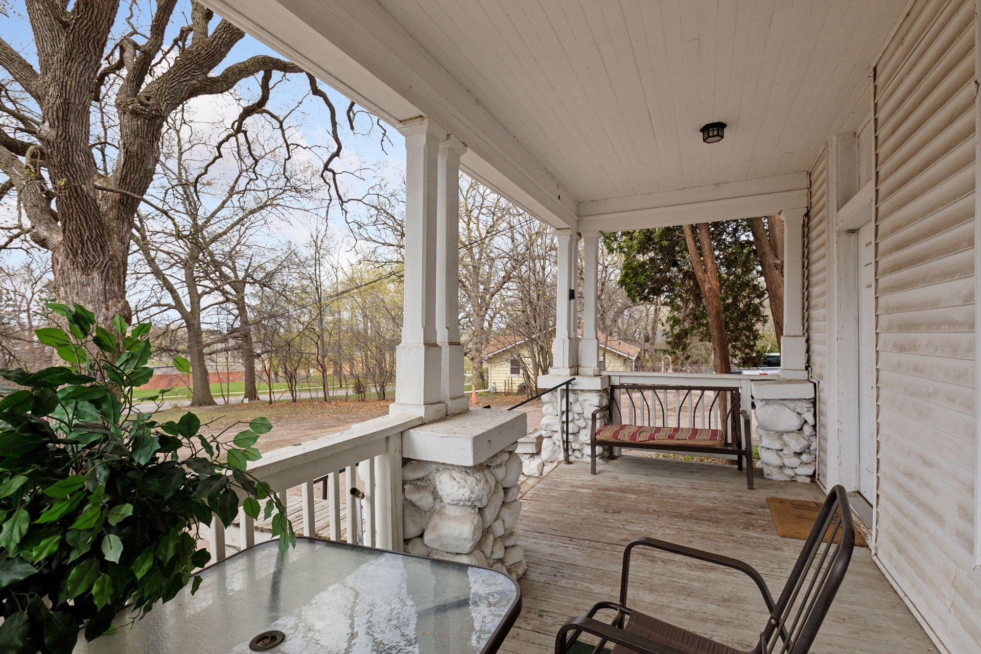 1667 Ames Avenue Property Photo 3