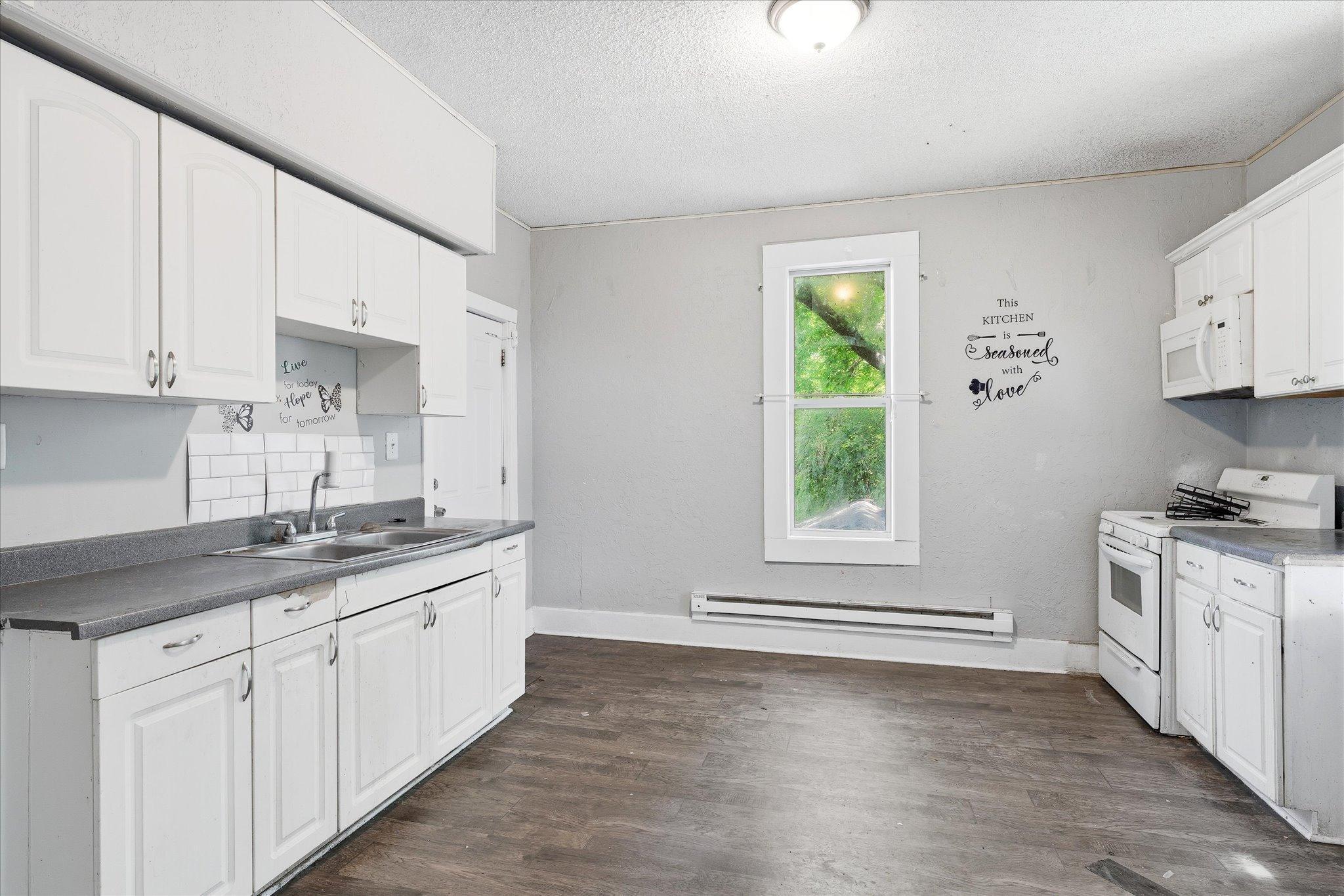 1667 Ames Avenue Property Photo 28
