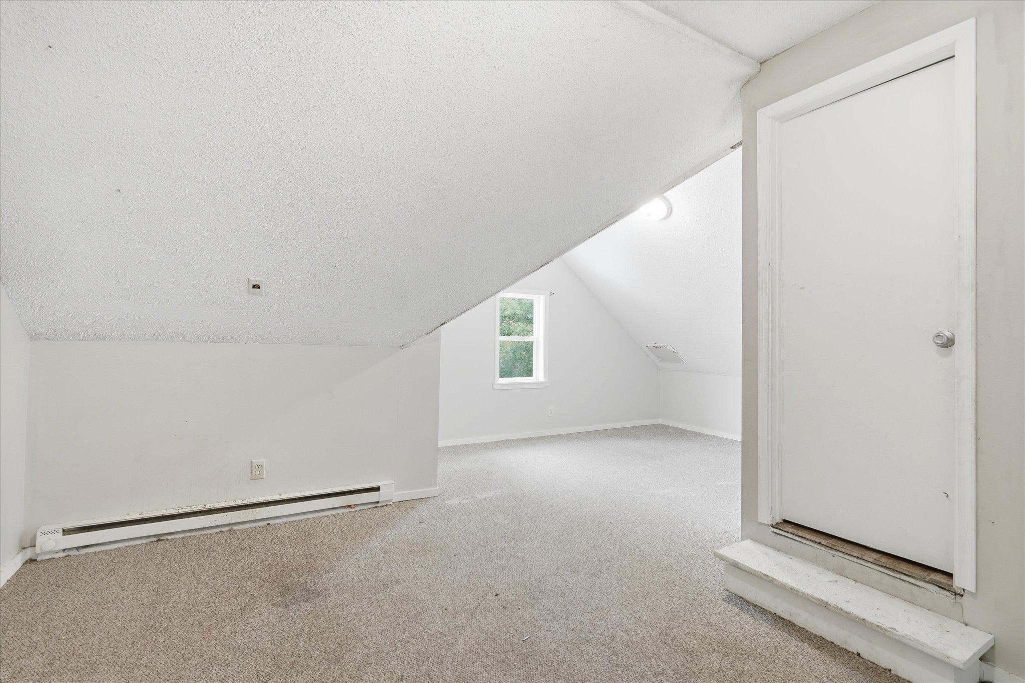 1667 Ames Avenue Property Photo 40