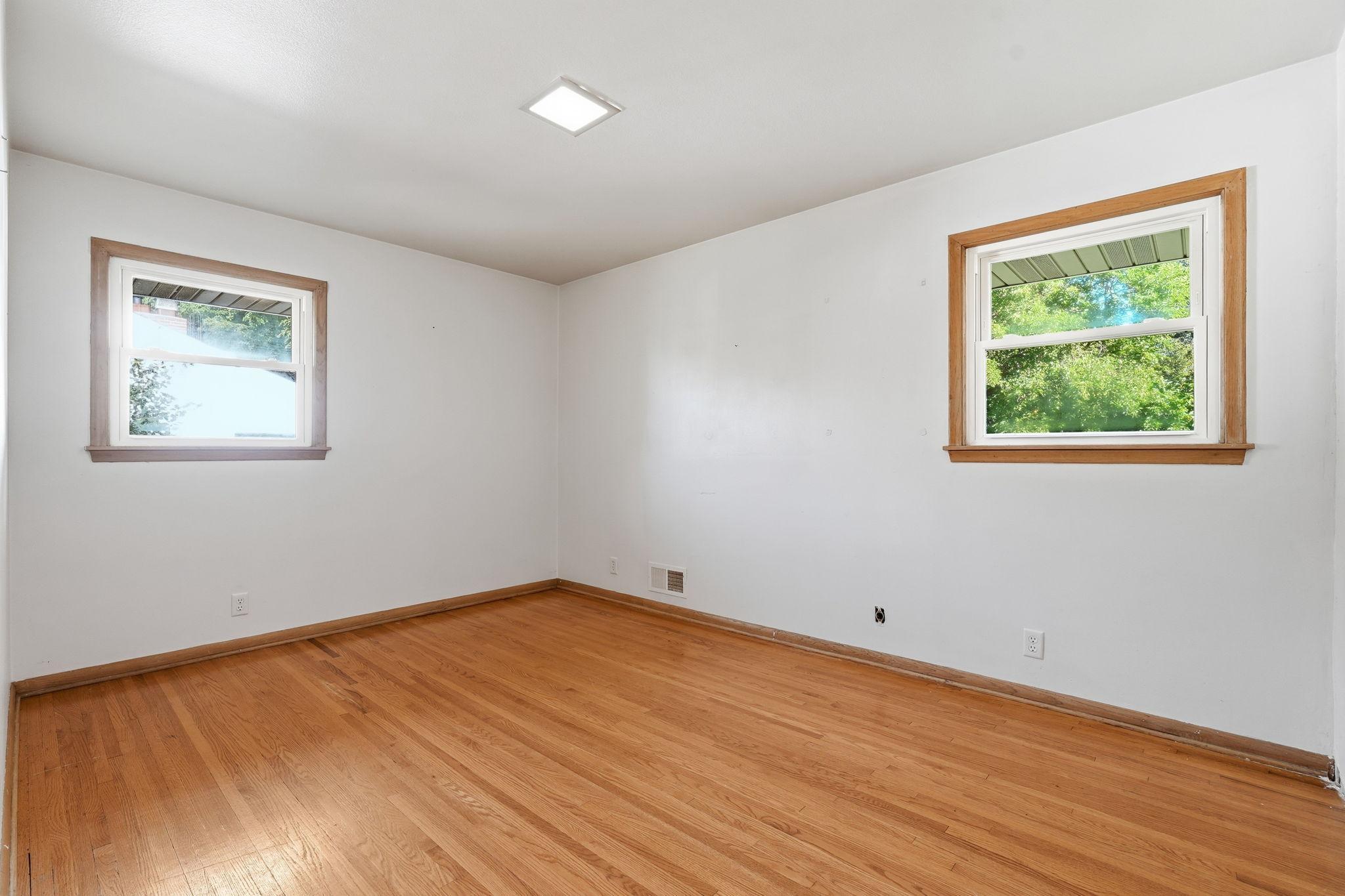 5300 Circle Down Property Photo 13
