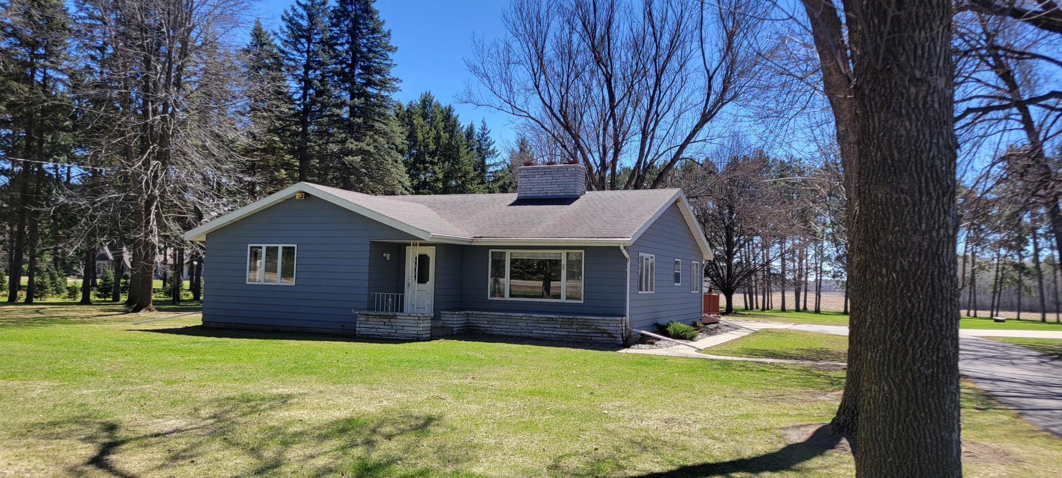 15683 Highway 27 Property Photo 1
