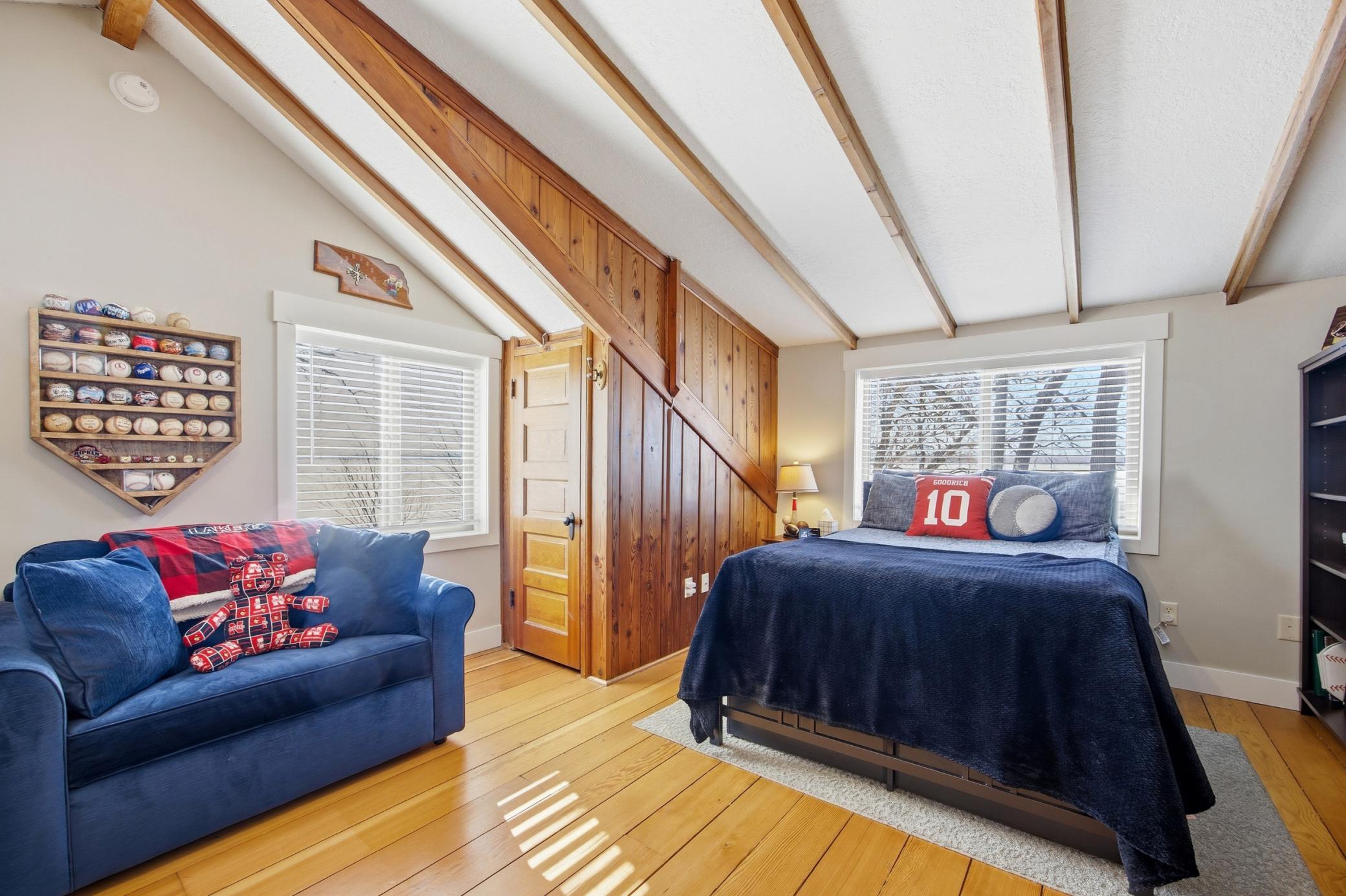 611 N Shore Drive Property Photo 35