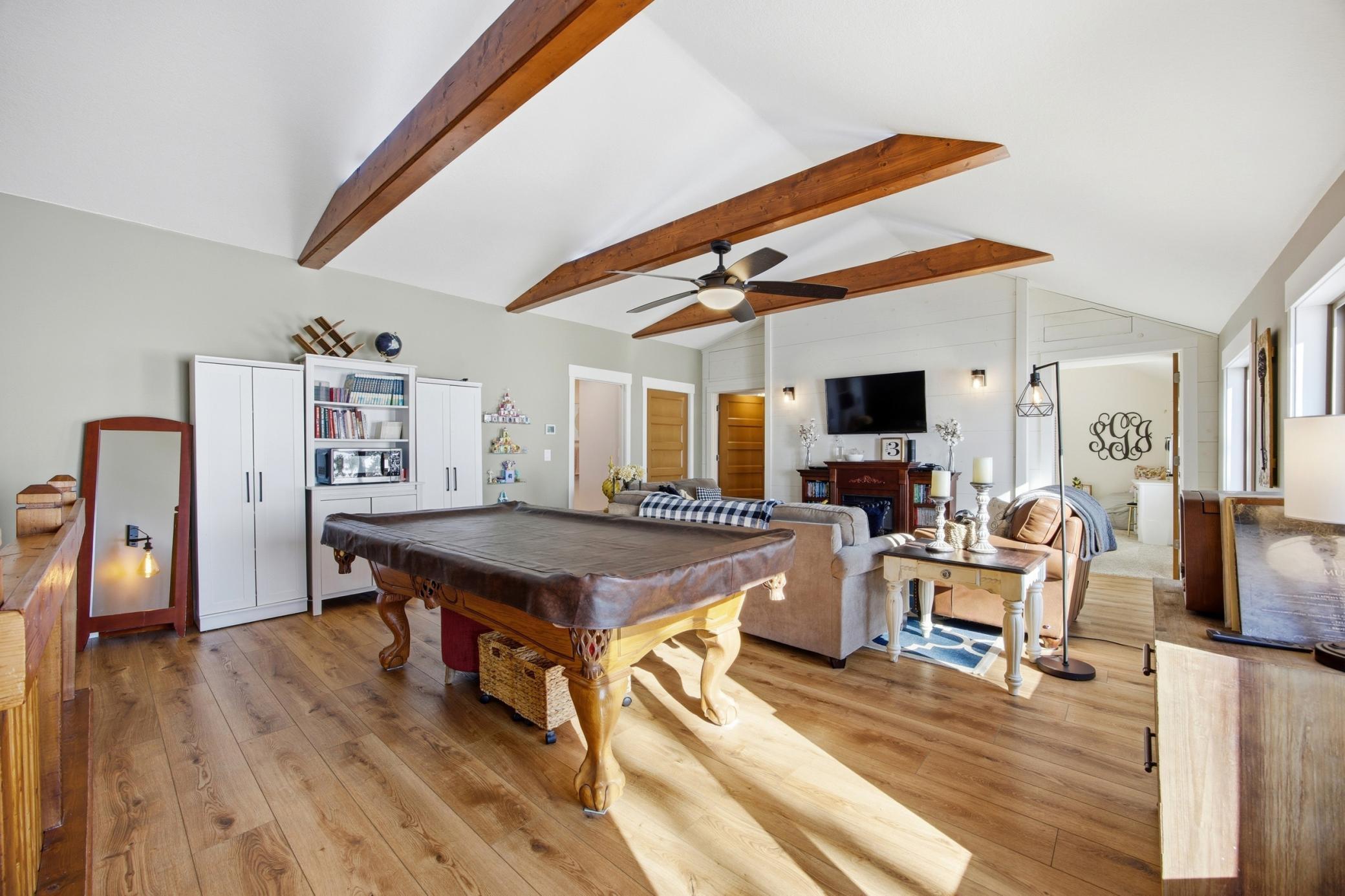 611 N Shore Drive Property Photo 46