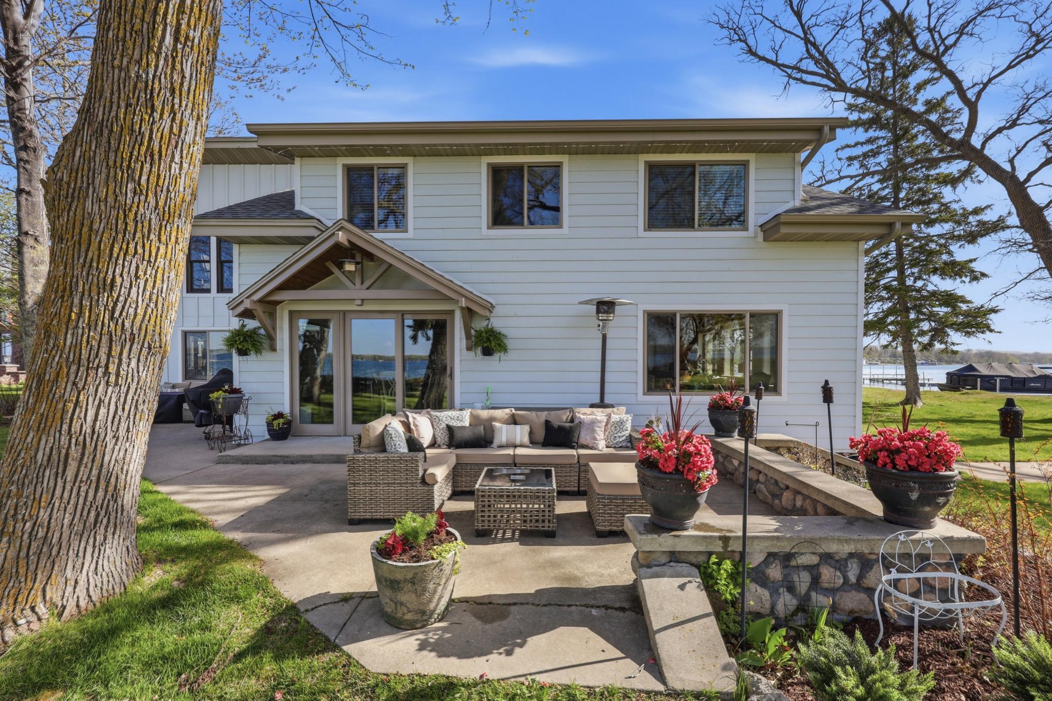 611 N Shore Drive Property Photo 59