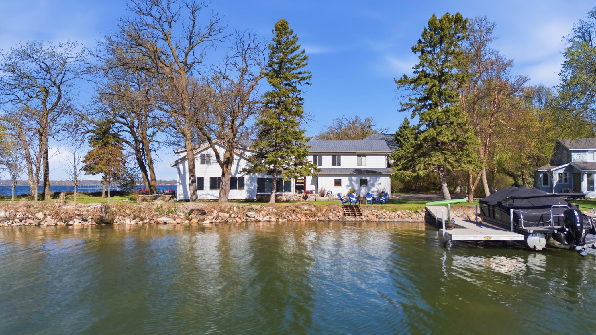 611 N Shore Drive Property Photo 61
