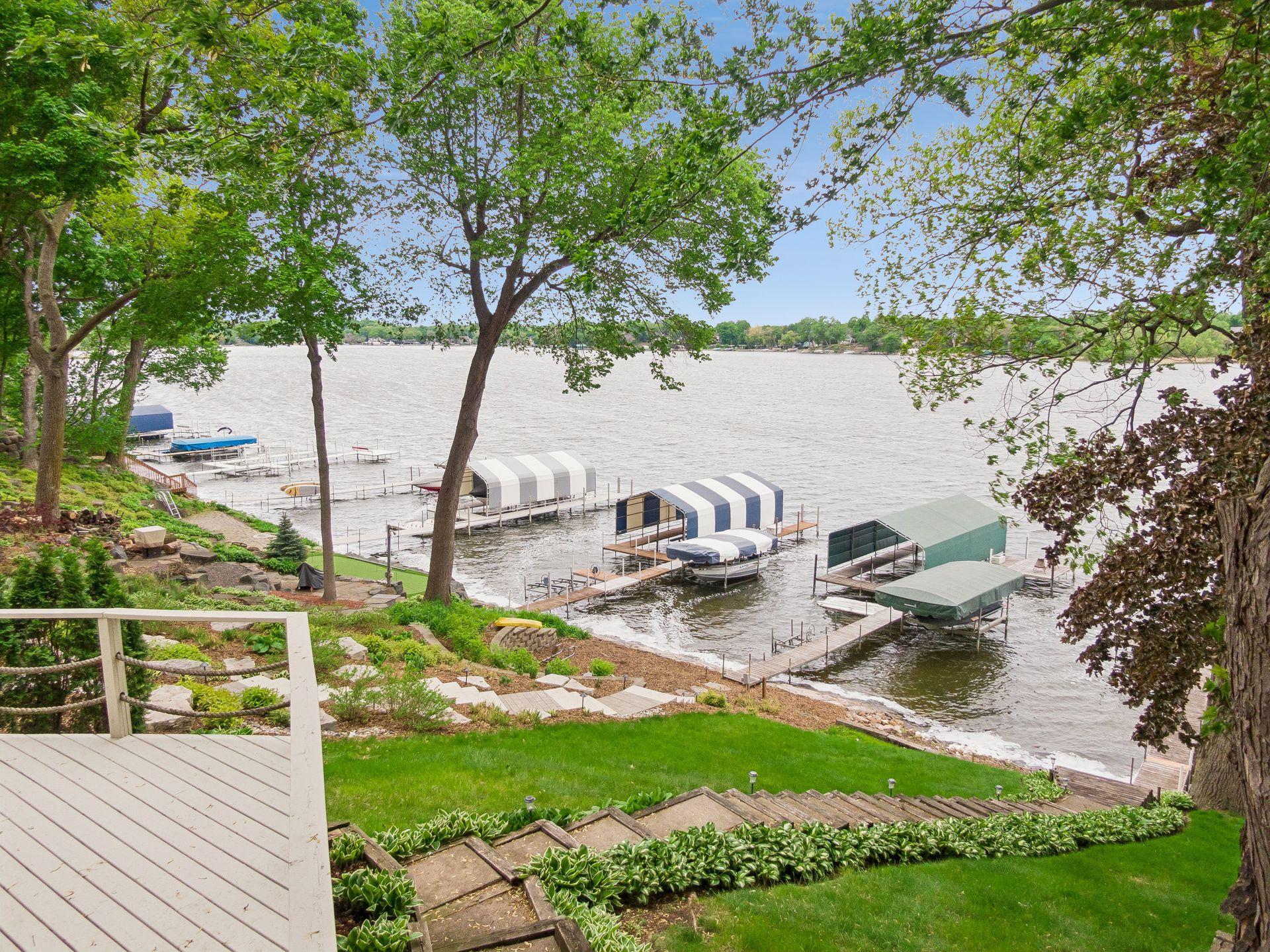 4936 Edgewater Drive Property Photo 1