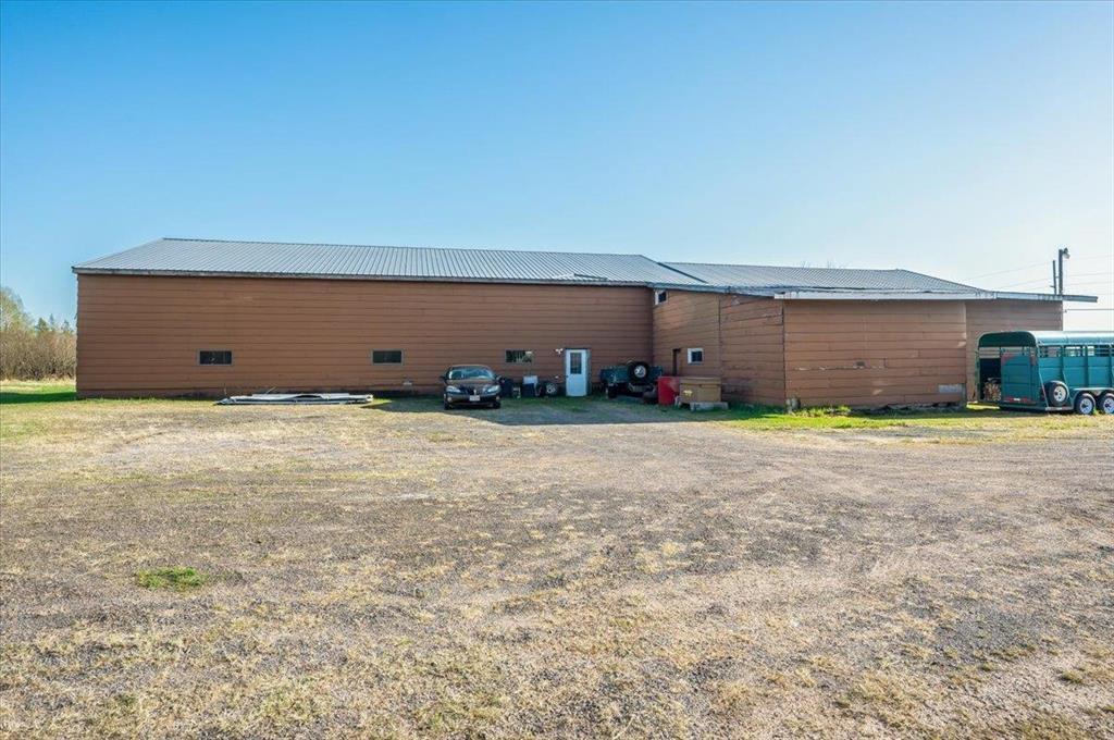 4090 S County Rd A Property Photo 20