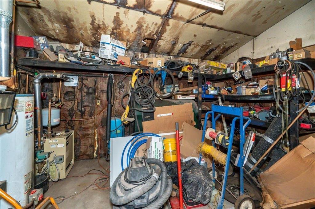 4090 S County Rd A Property Photo 31