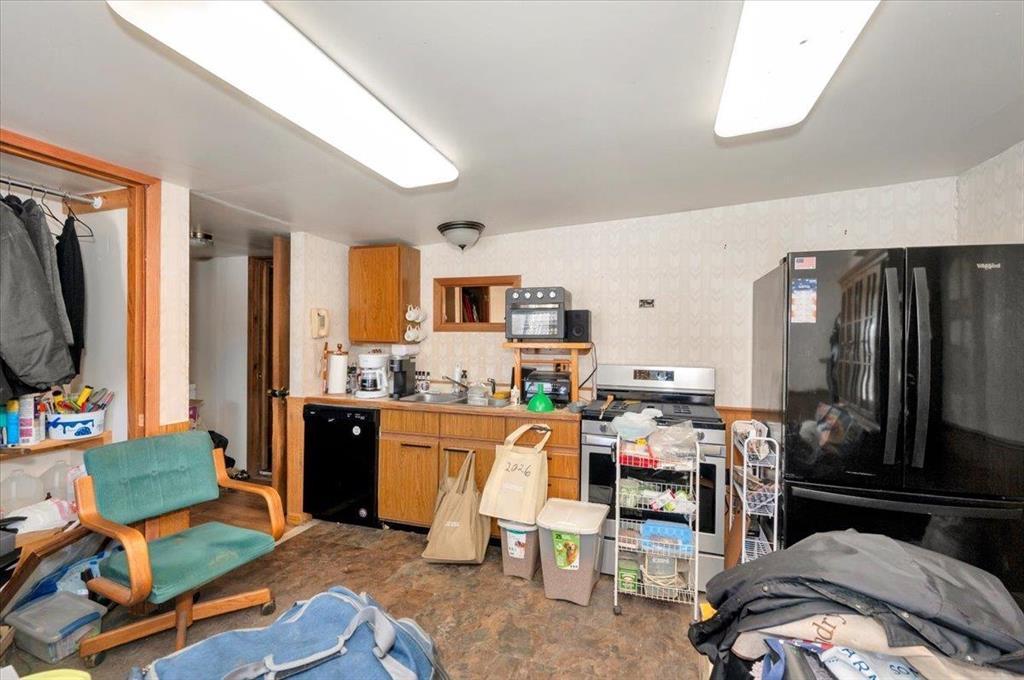4090 S County Rd A Property Photo 37