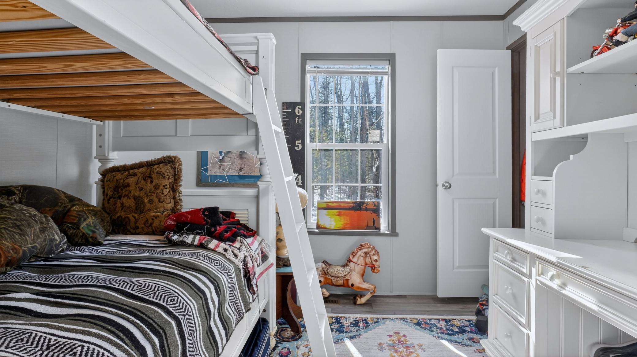 53140 Rainbow Road Property Photo 11
