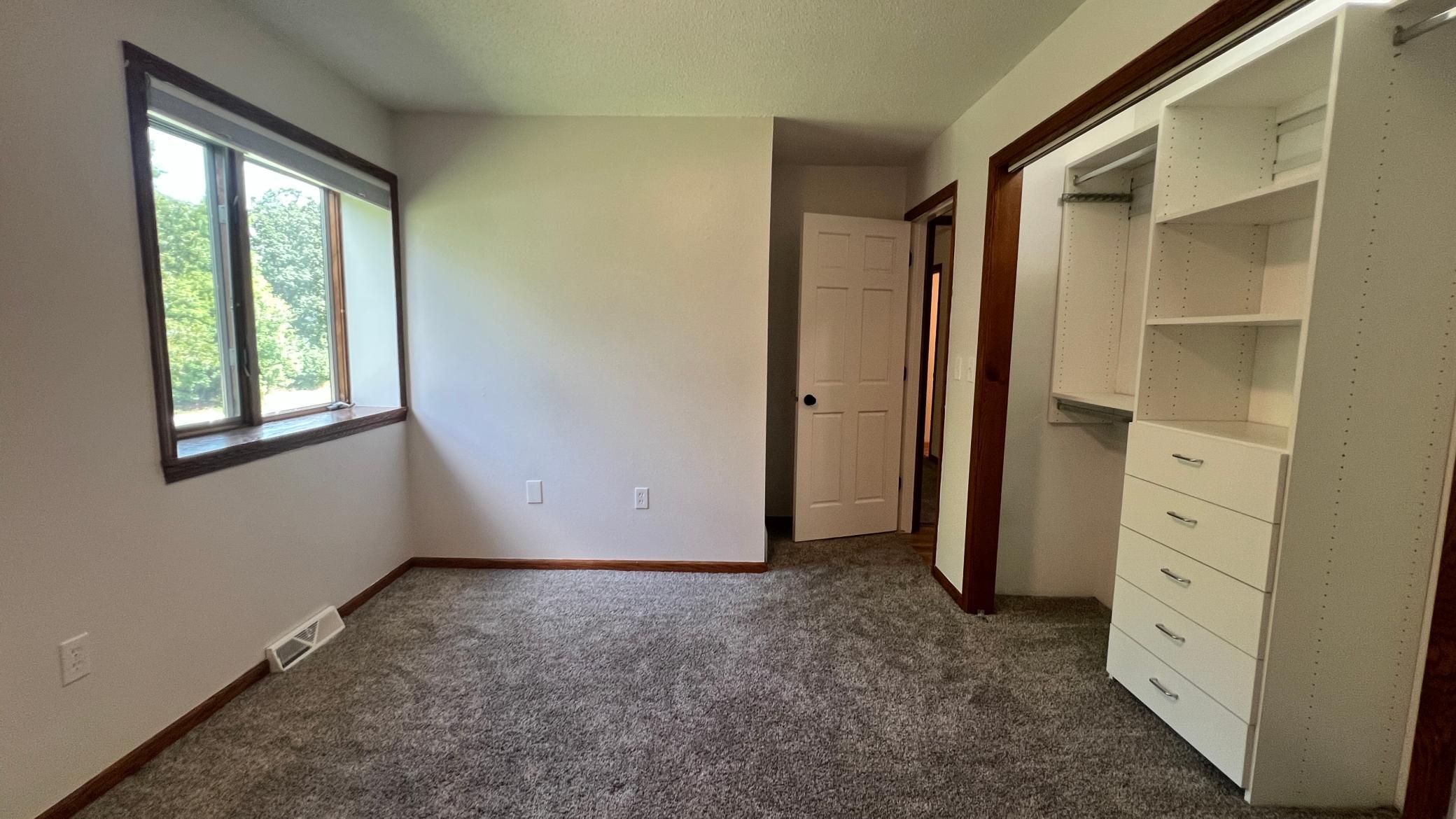 7352 Ahles Road Property Photo 28