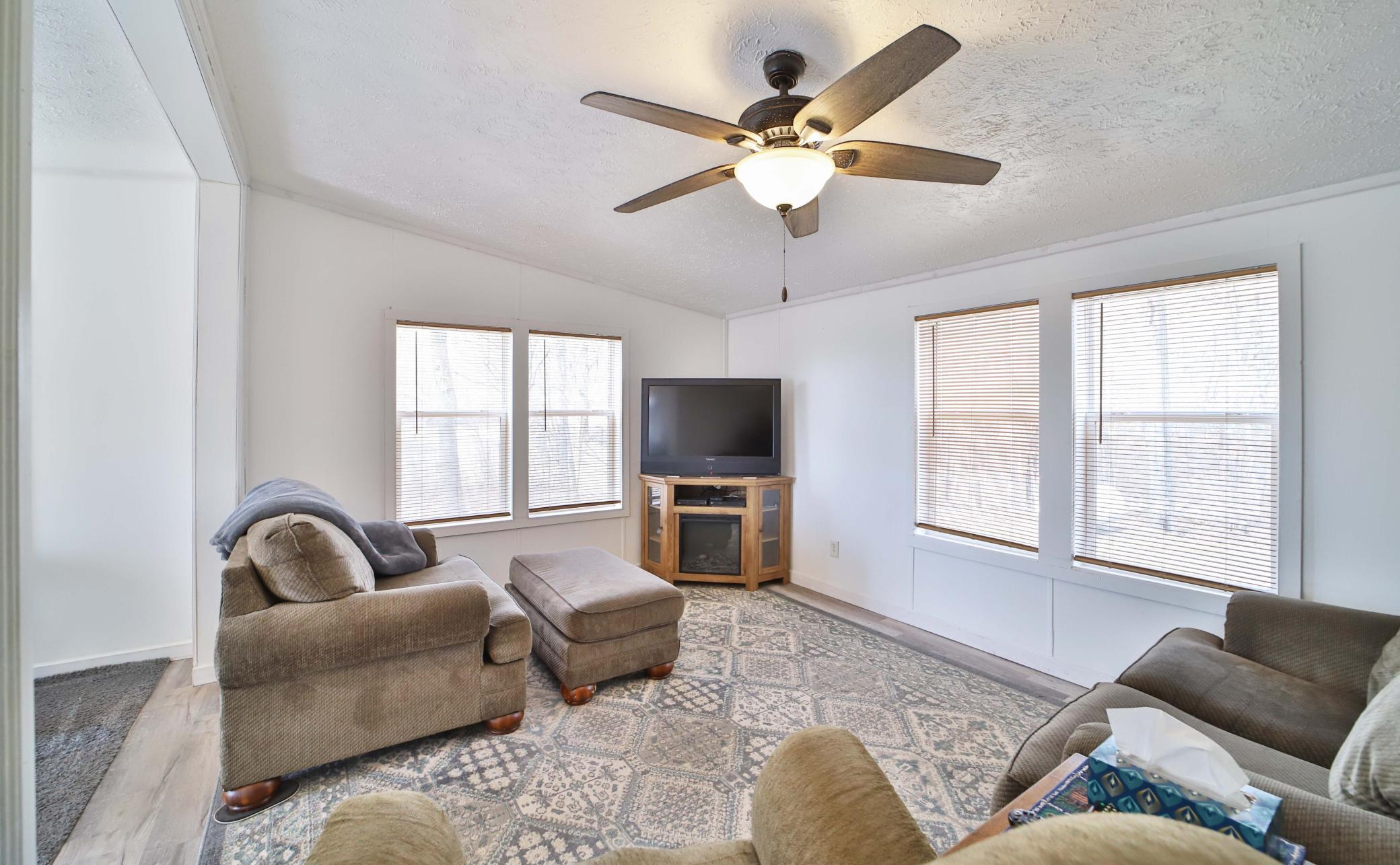 2188 E Five Point Lake Drive Nw Property Photo 12