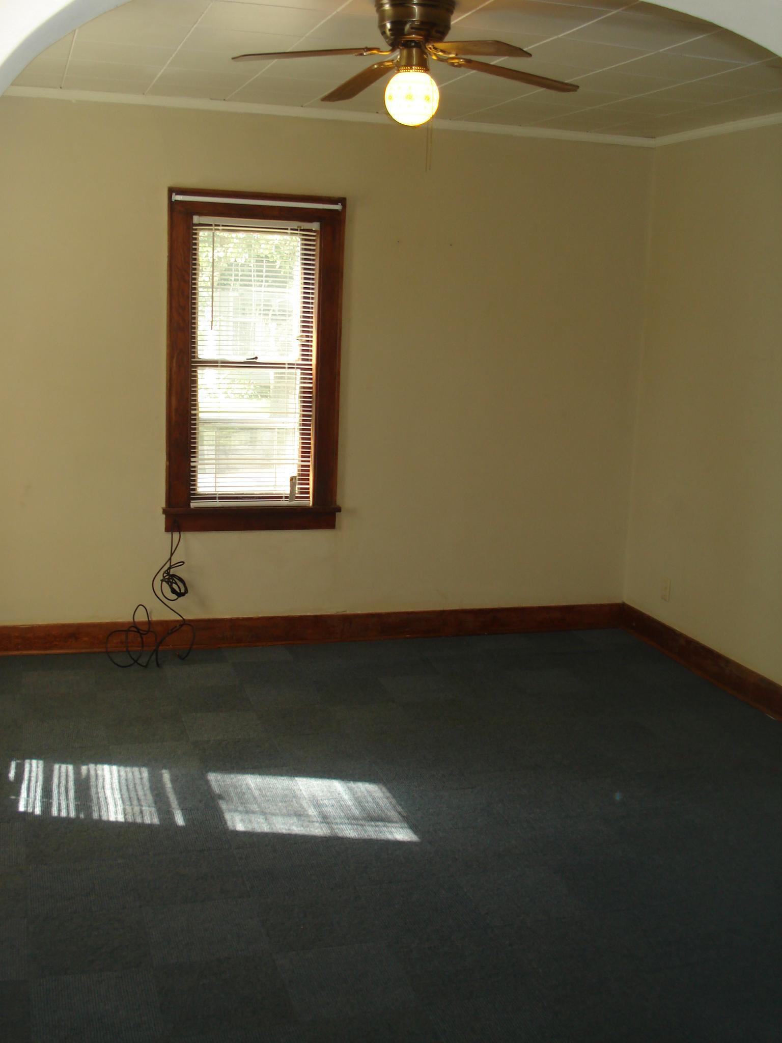 610 8th Street Sw Property Photo 9