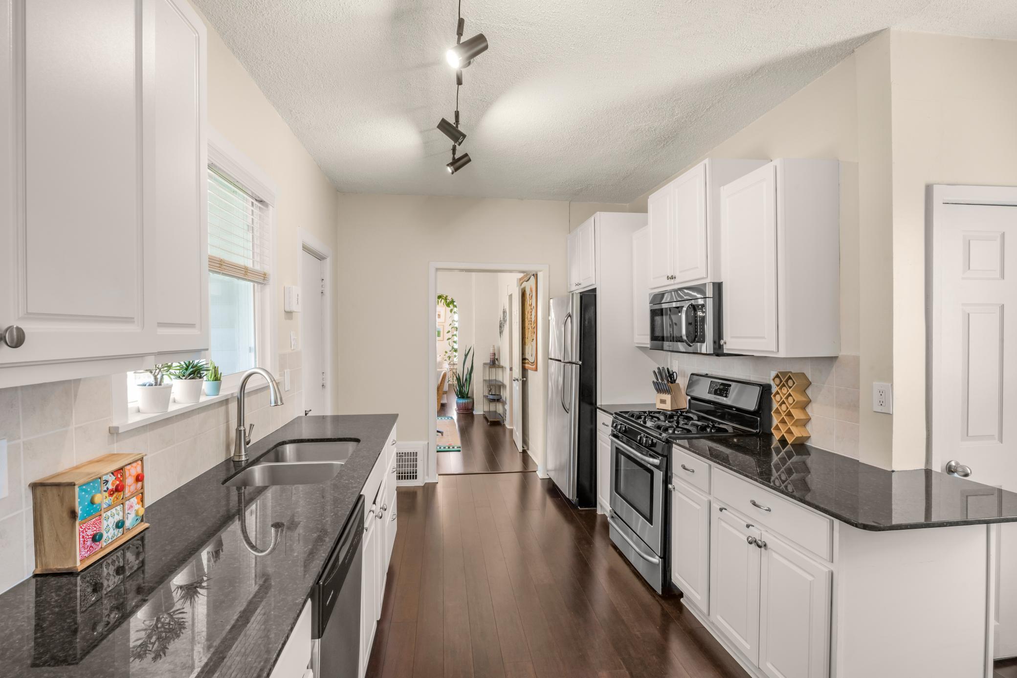 282 Annapolis Street E Property Photo 15