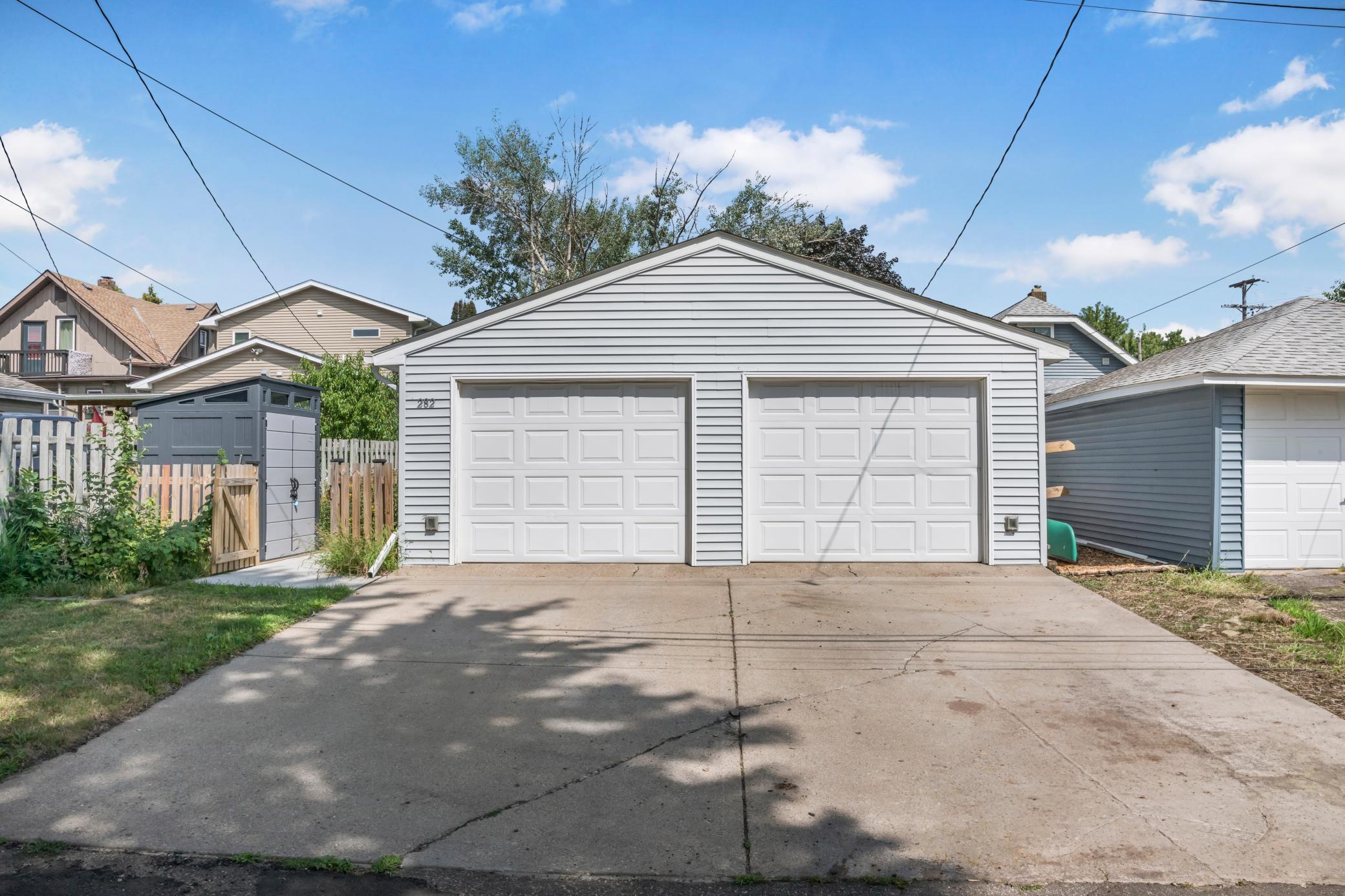 282 Annapolis Street E Property Photo 26