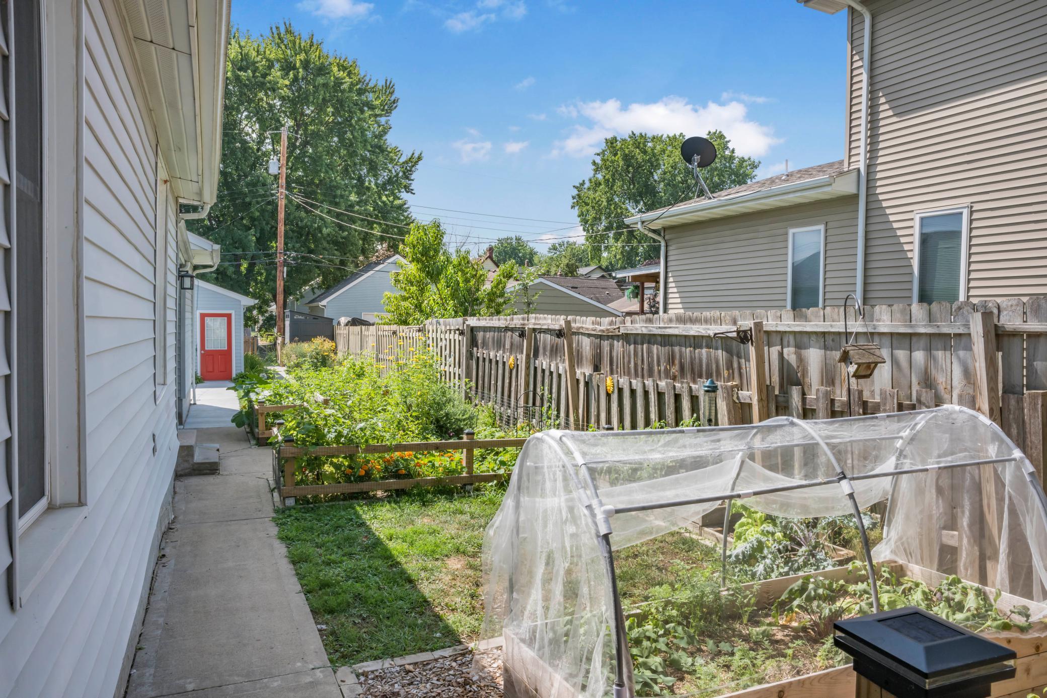 282 Annapolis Street E Property Photo 29