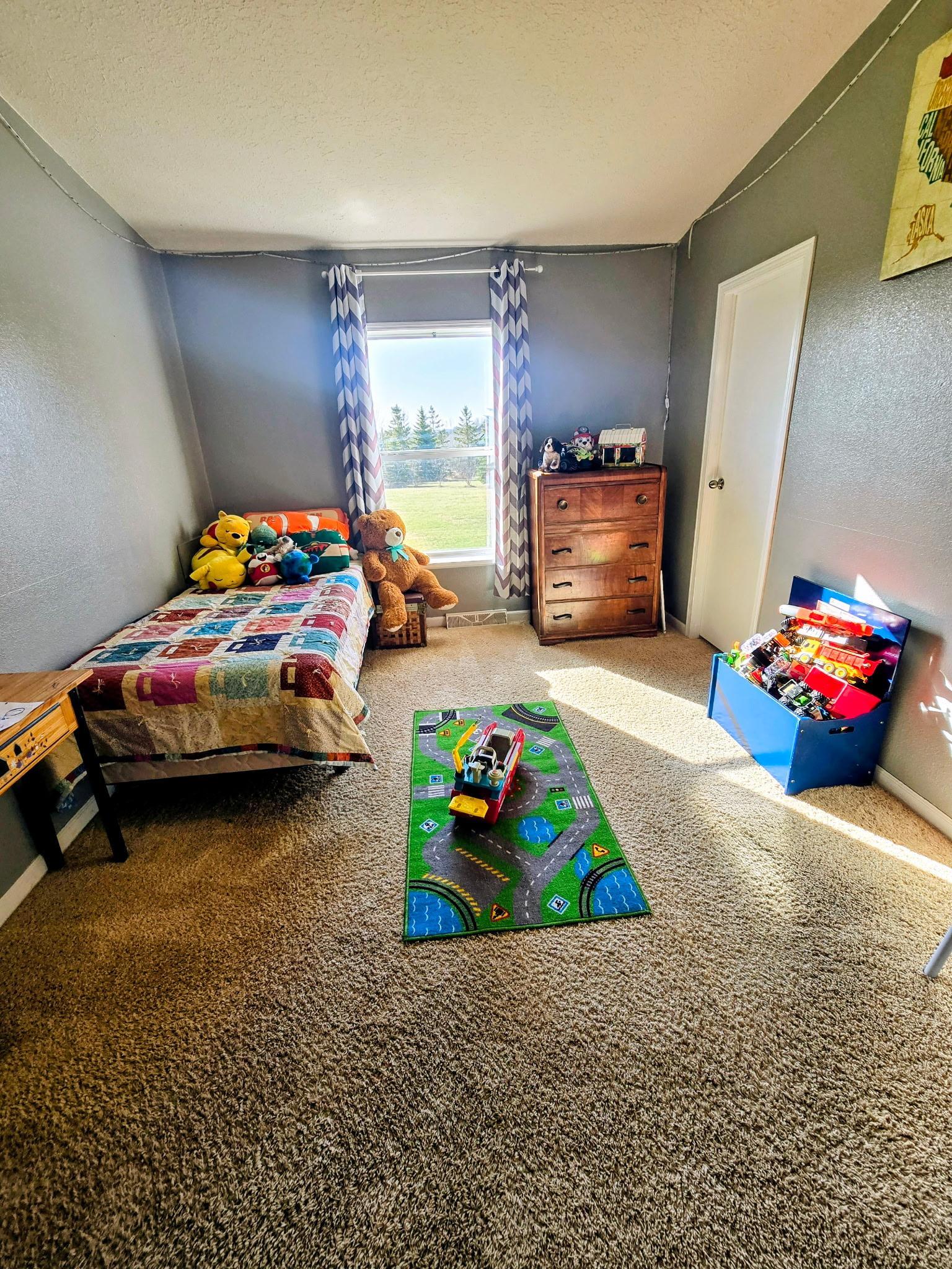 2257 Long Lake Road Property Photo 23