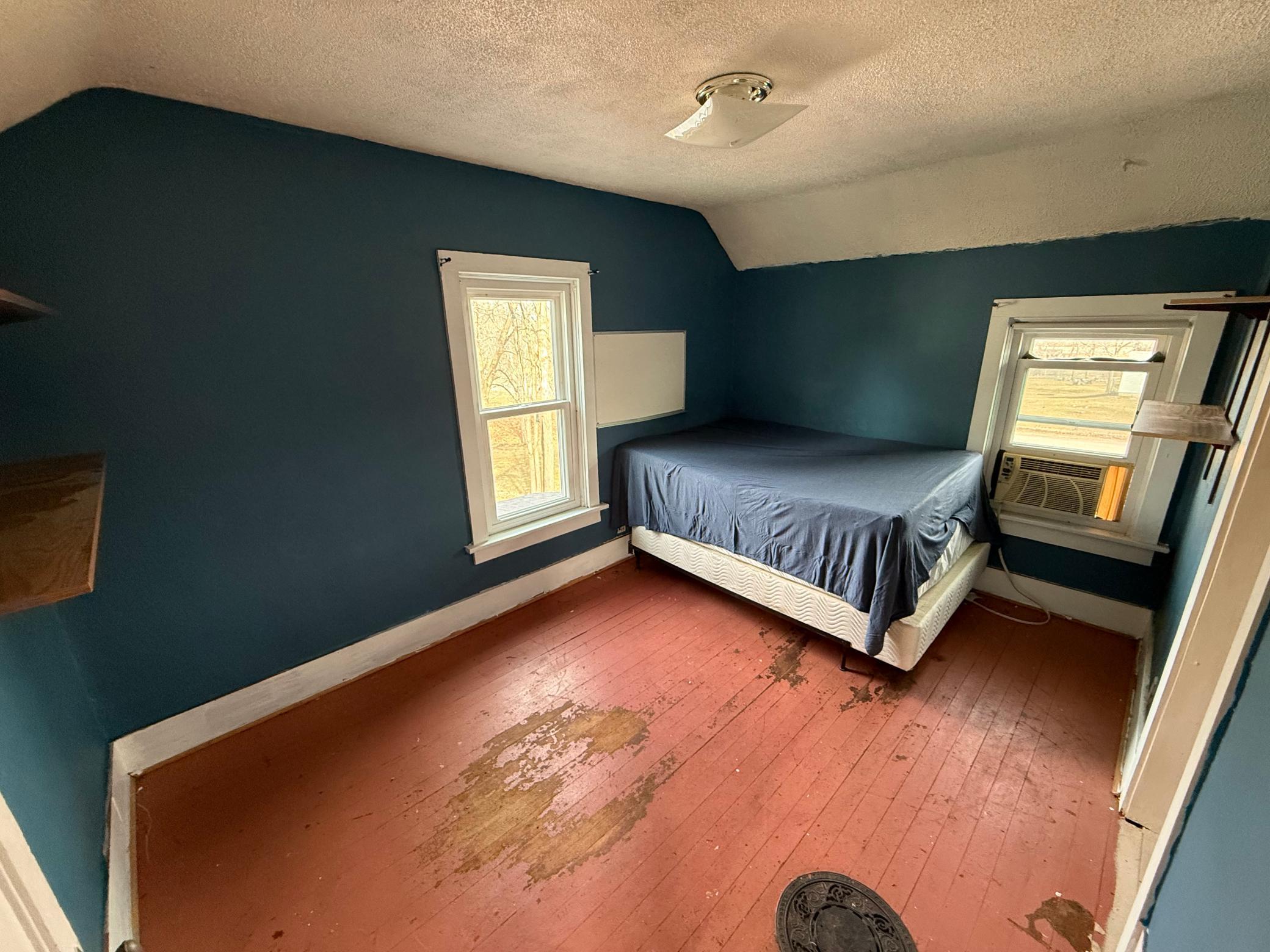 352 4th Street N Property Photo 12