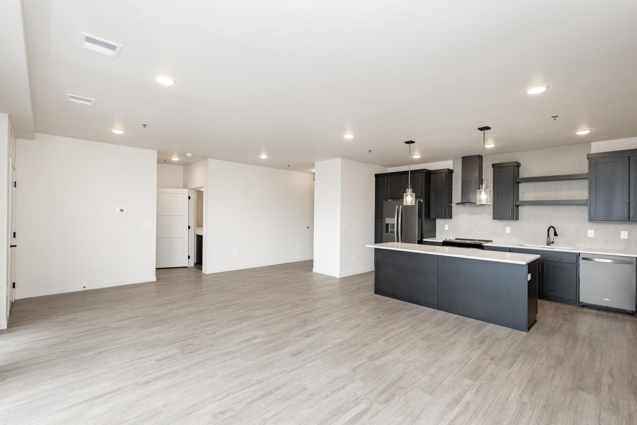 300 Main Avenue 505 Property Photo 12
