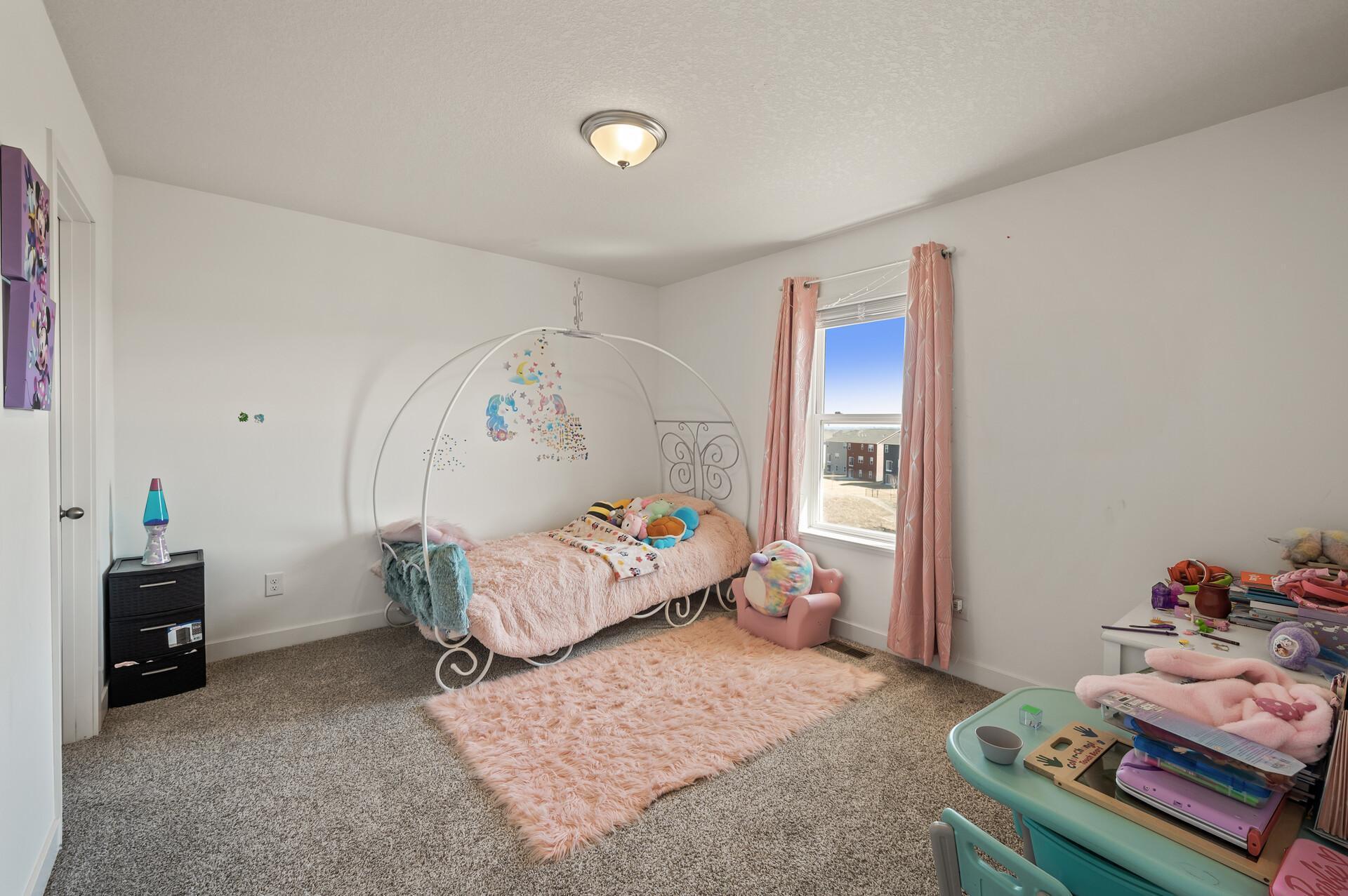 1901 Aztec Avenue Property Photo 21