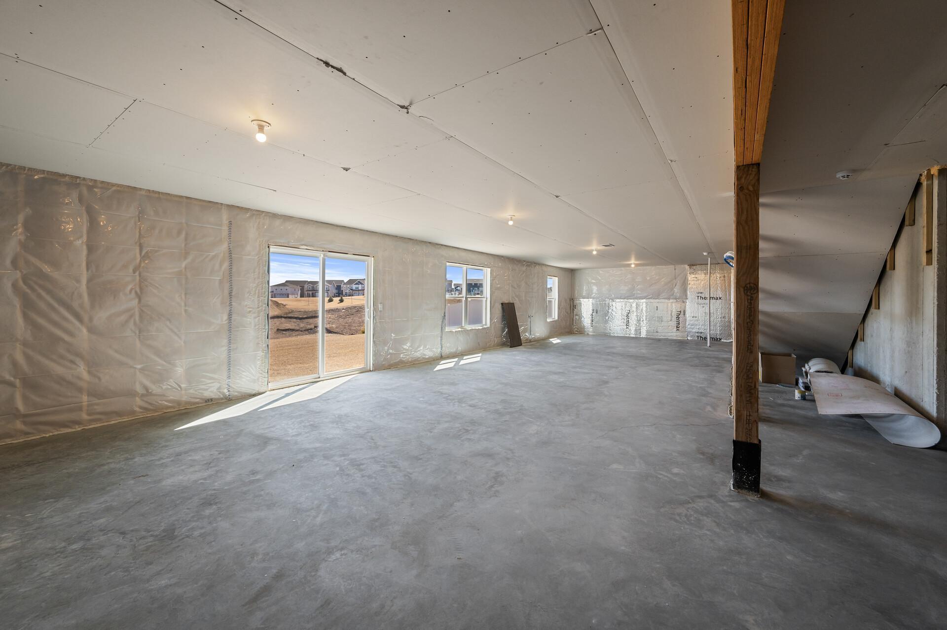 1901 Aztec Avenue Property Photo 28