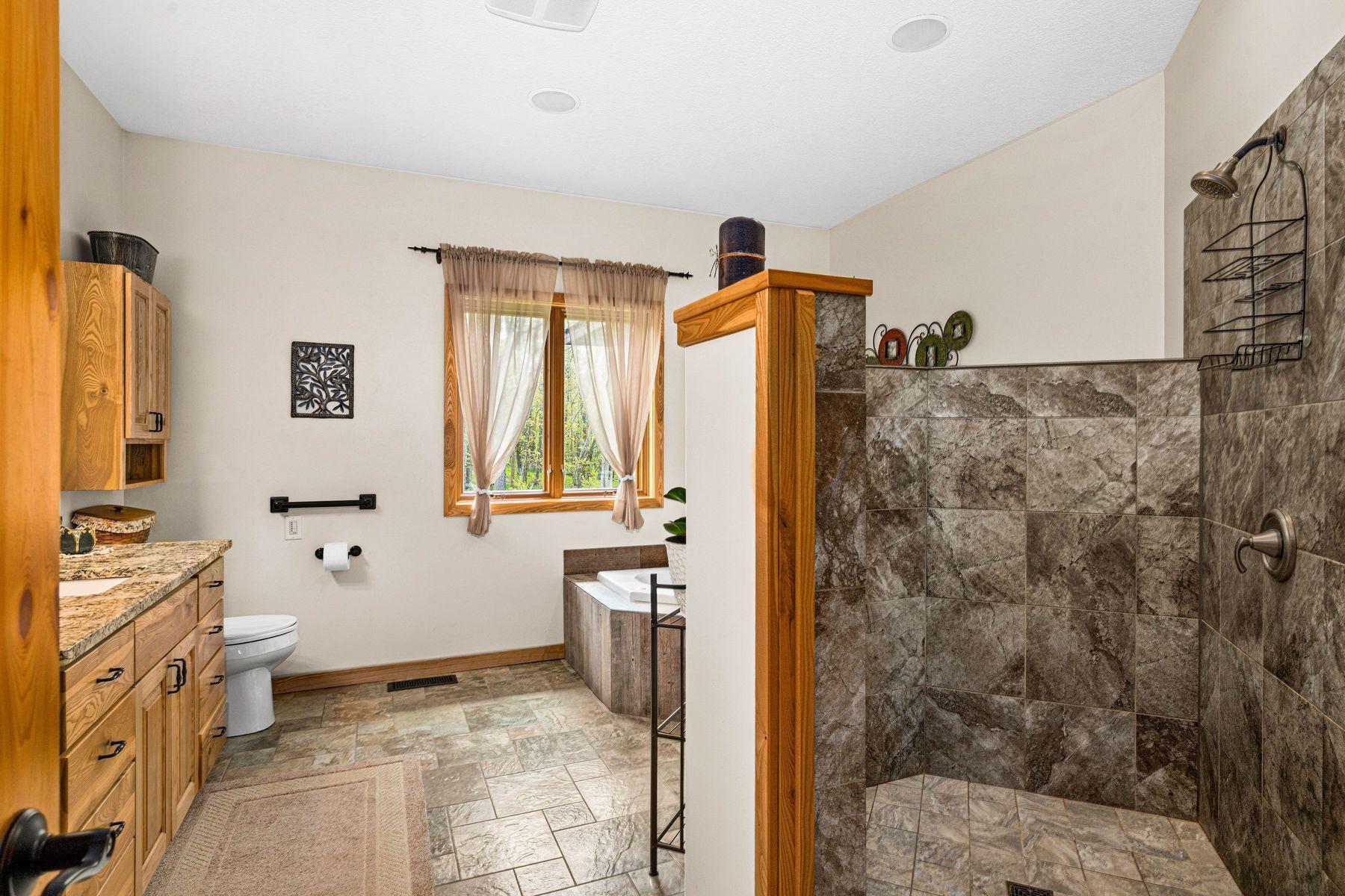 76100 Maple Road Property Photo 18