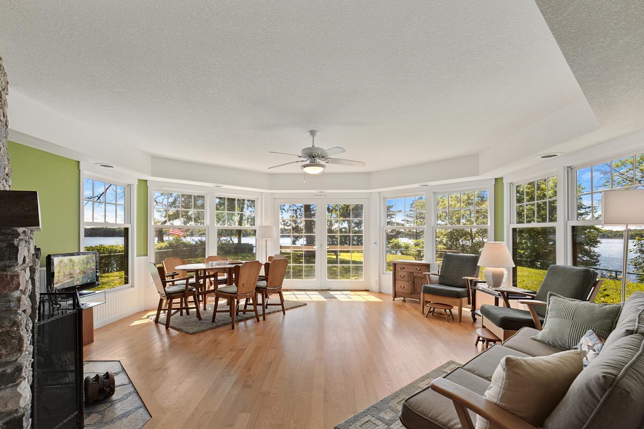 1000 Gale Island Property Photo 8