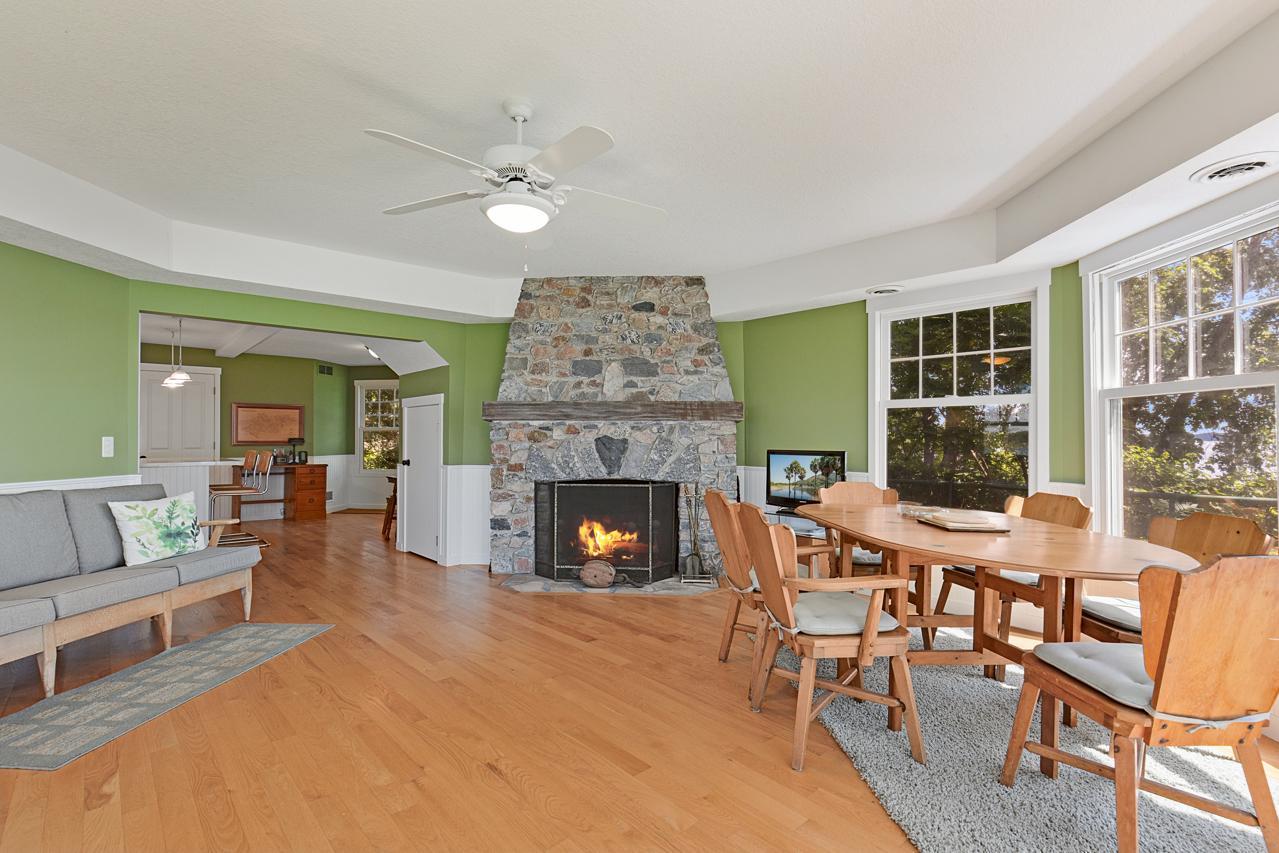 1000 Gale Island Property Photo 9