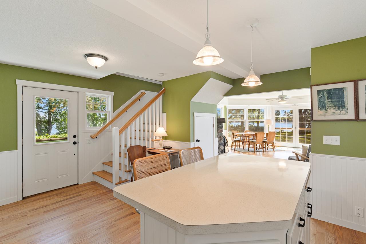 1000 Gale Island Property Photo 11