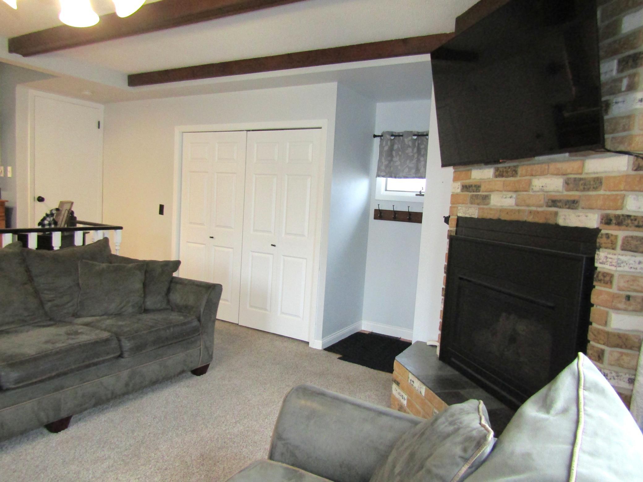 215 7th Street Property Photo 6