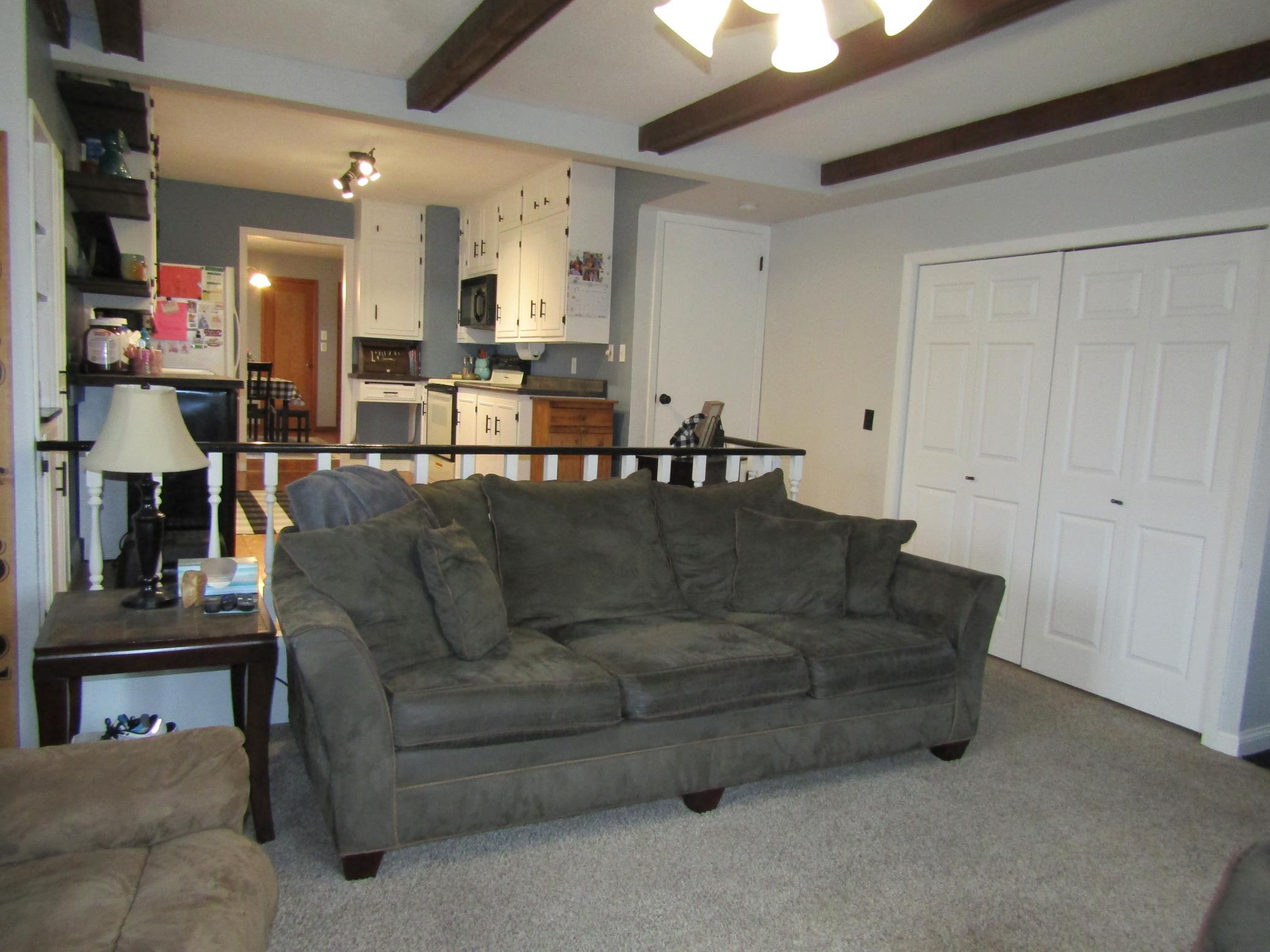 215 7th Street Property Photo 8