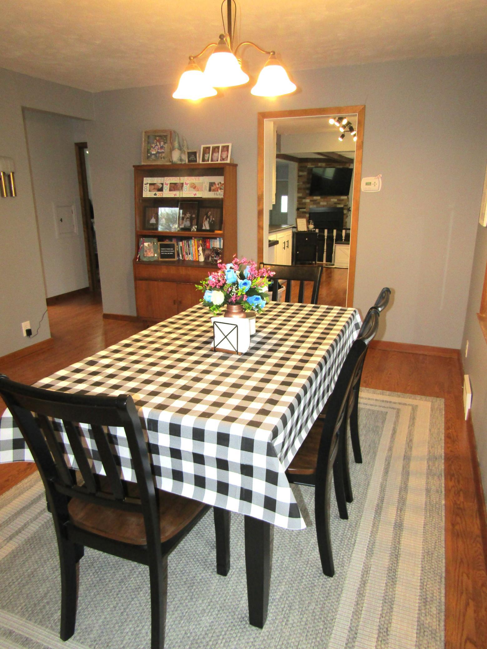 215 7th Street Property Photo 15