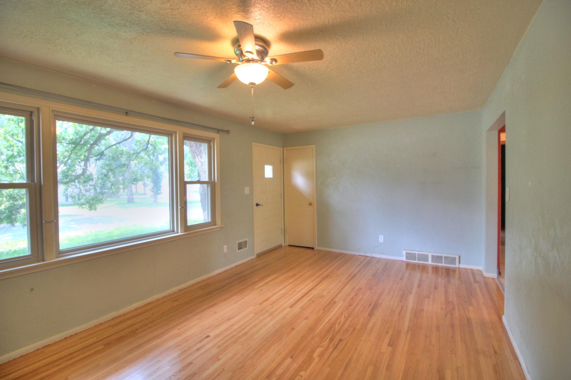 1838 Forest Street Property Photo 4