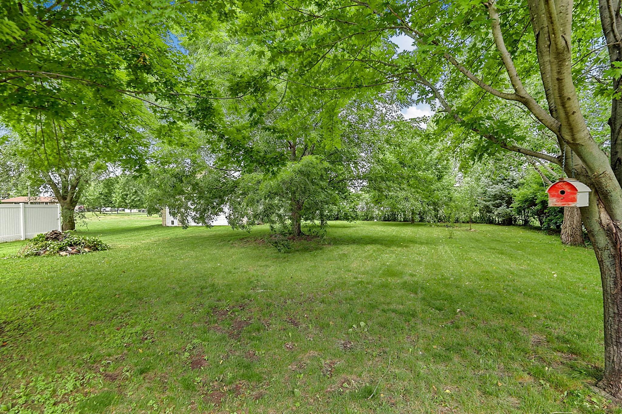 105 Iris Lane Ne Property Photo 33