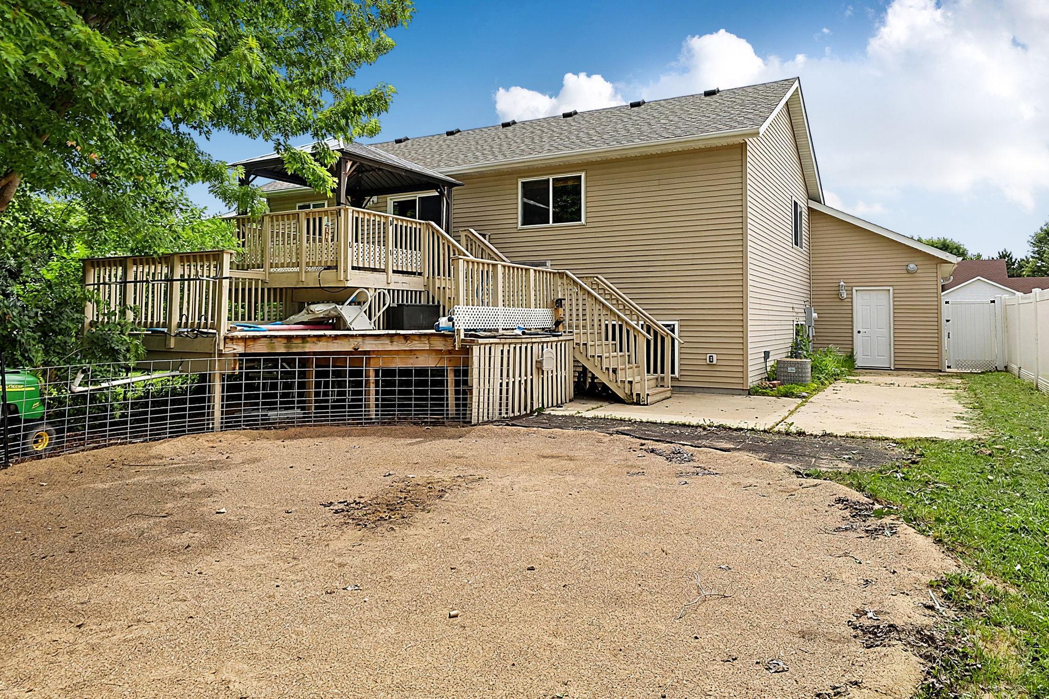 105 Iris Lane Ne Property Photo 39