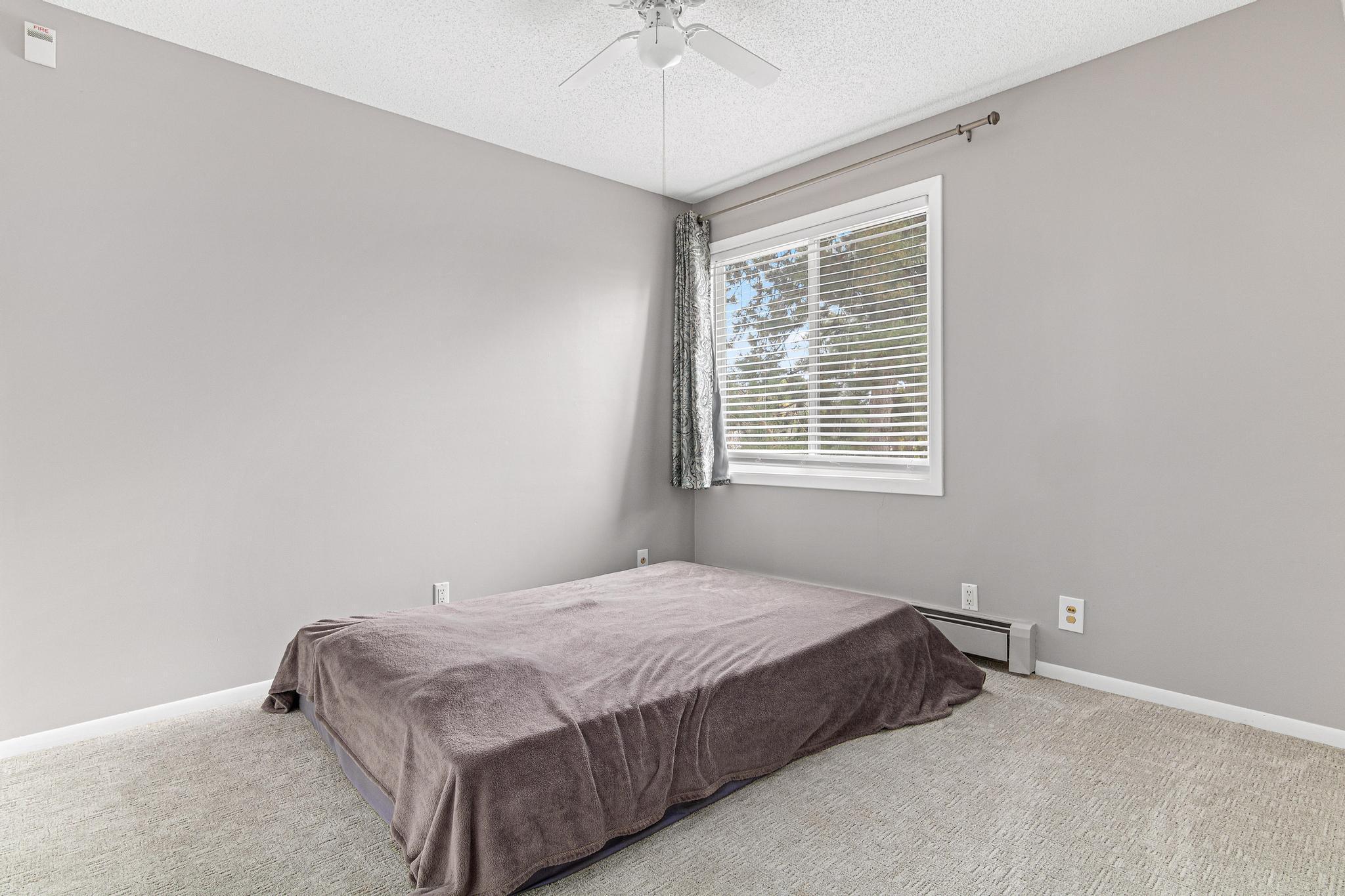4710 58th Avenue N 221 Property Photo 6