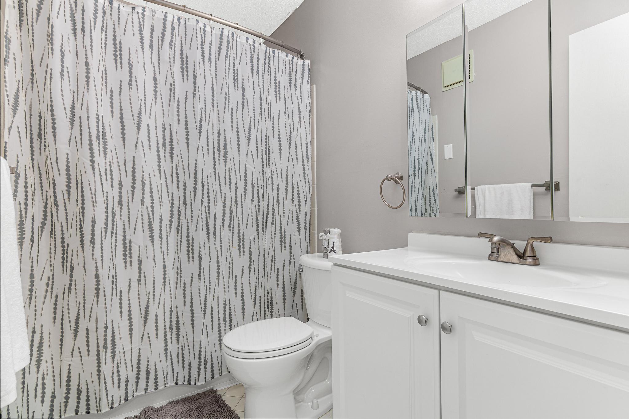 4710 58th Avenue N 221 Property Photo 11