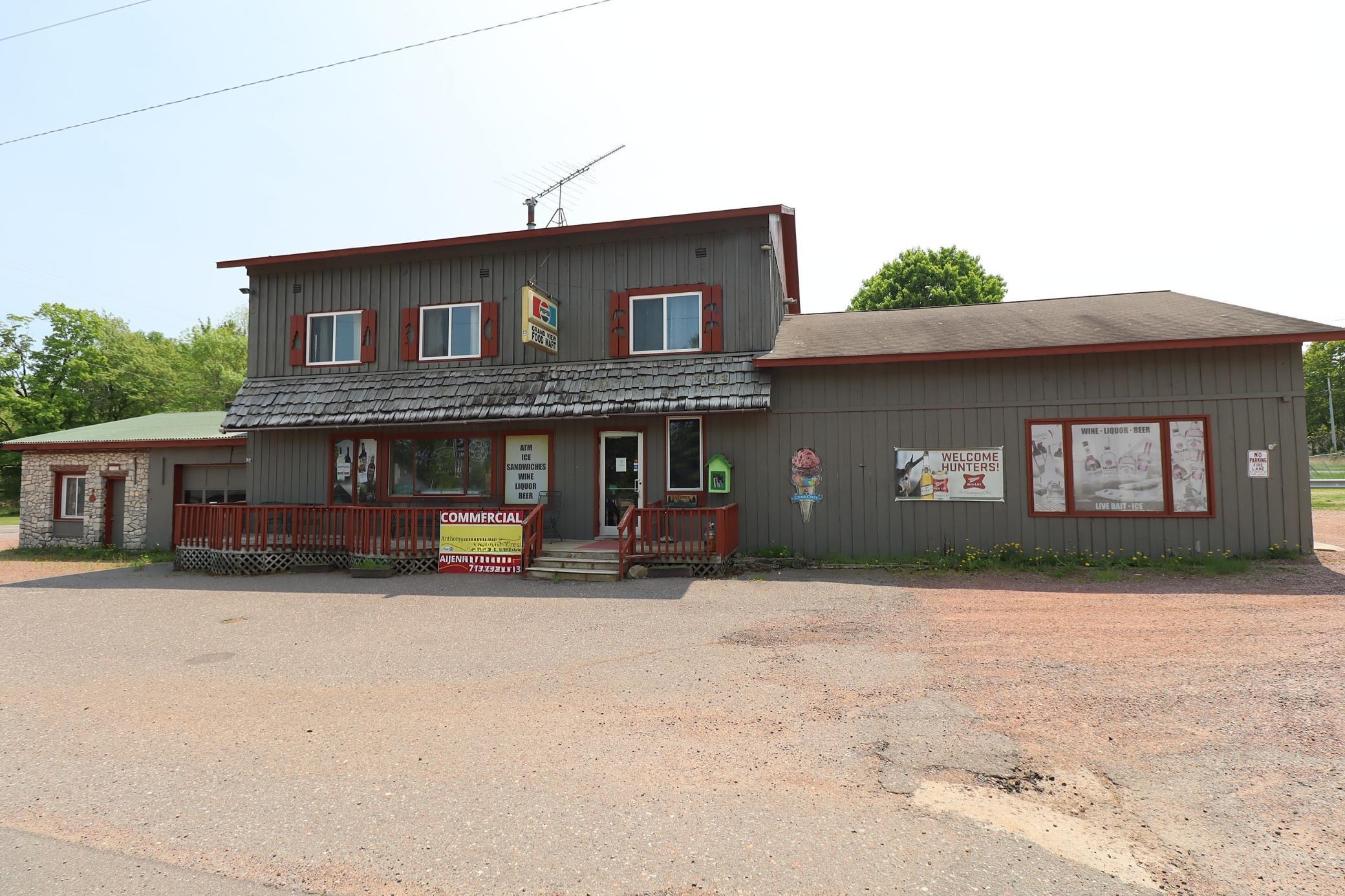 22195 Us Highway 63 Property Photo 1