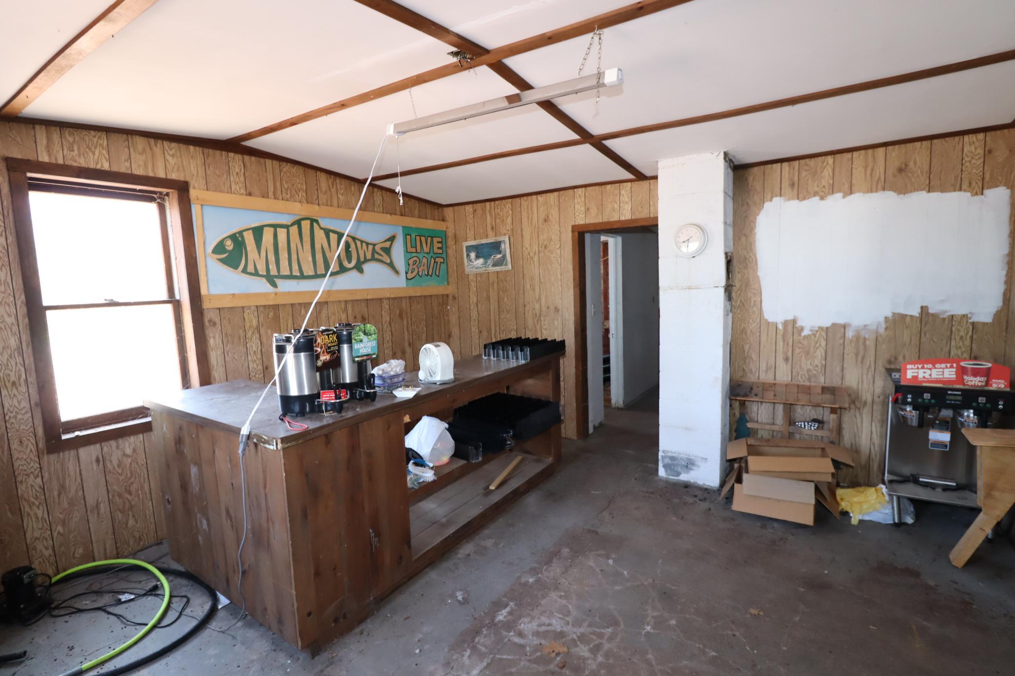 22195 Us Highway 63 Property Photo 42