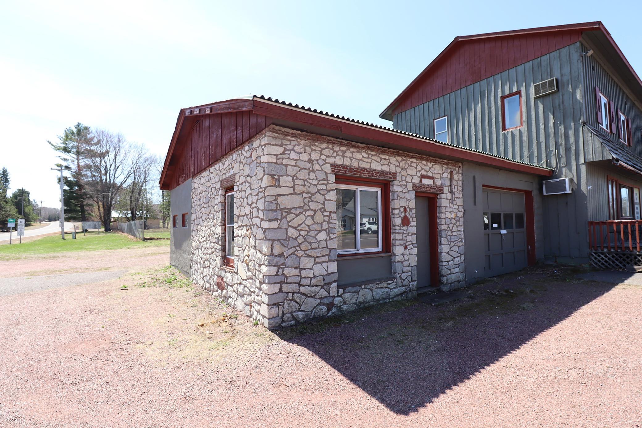 22195 Us Highway 63 Property Photo 50