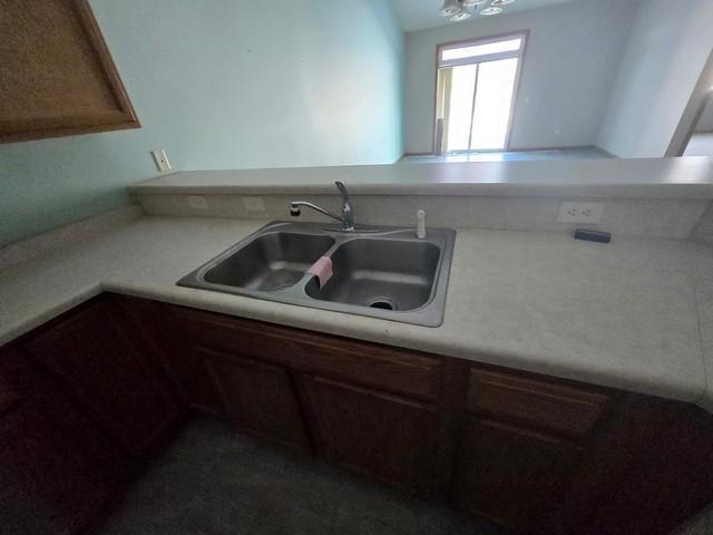 625 Meadow Lane Property Photo 6