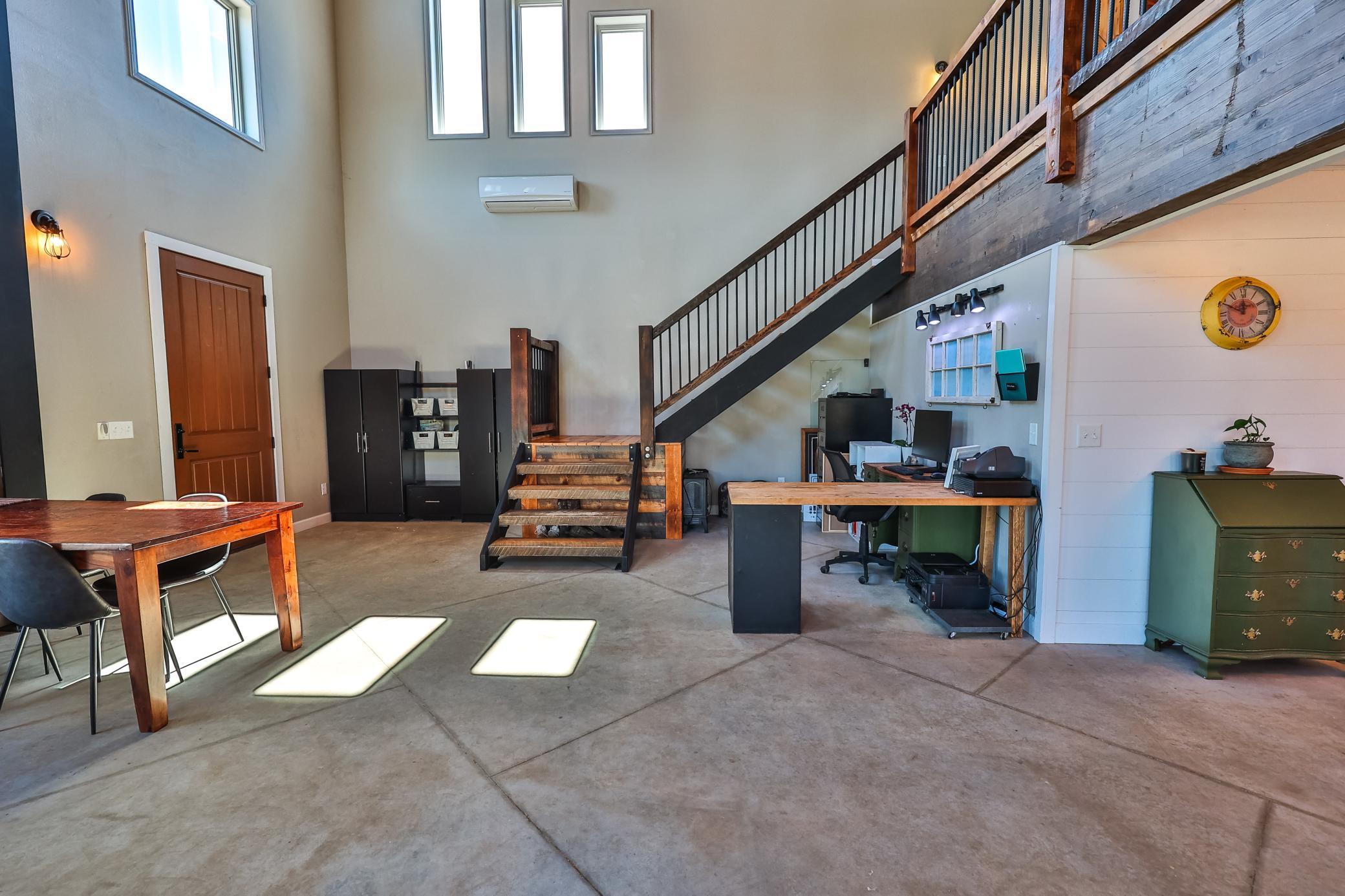 393 W Avenue Property Photo 29