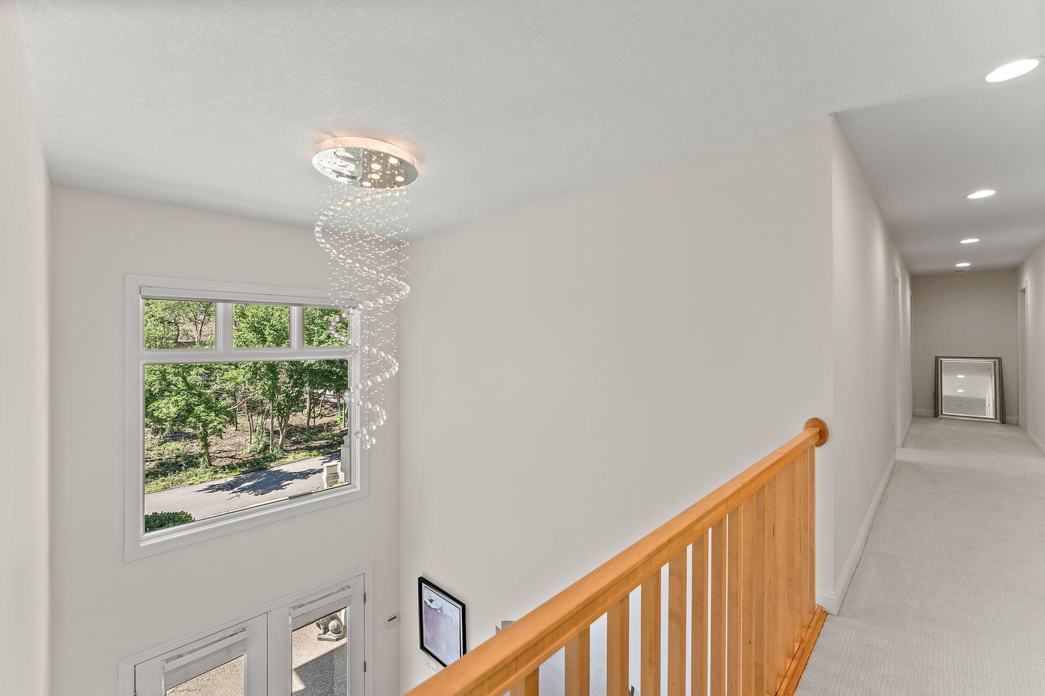 2935 Minnehaha Curve E Property Photo 44