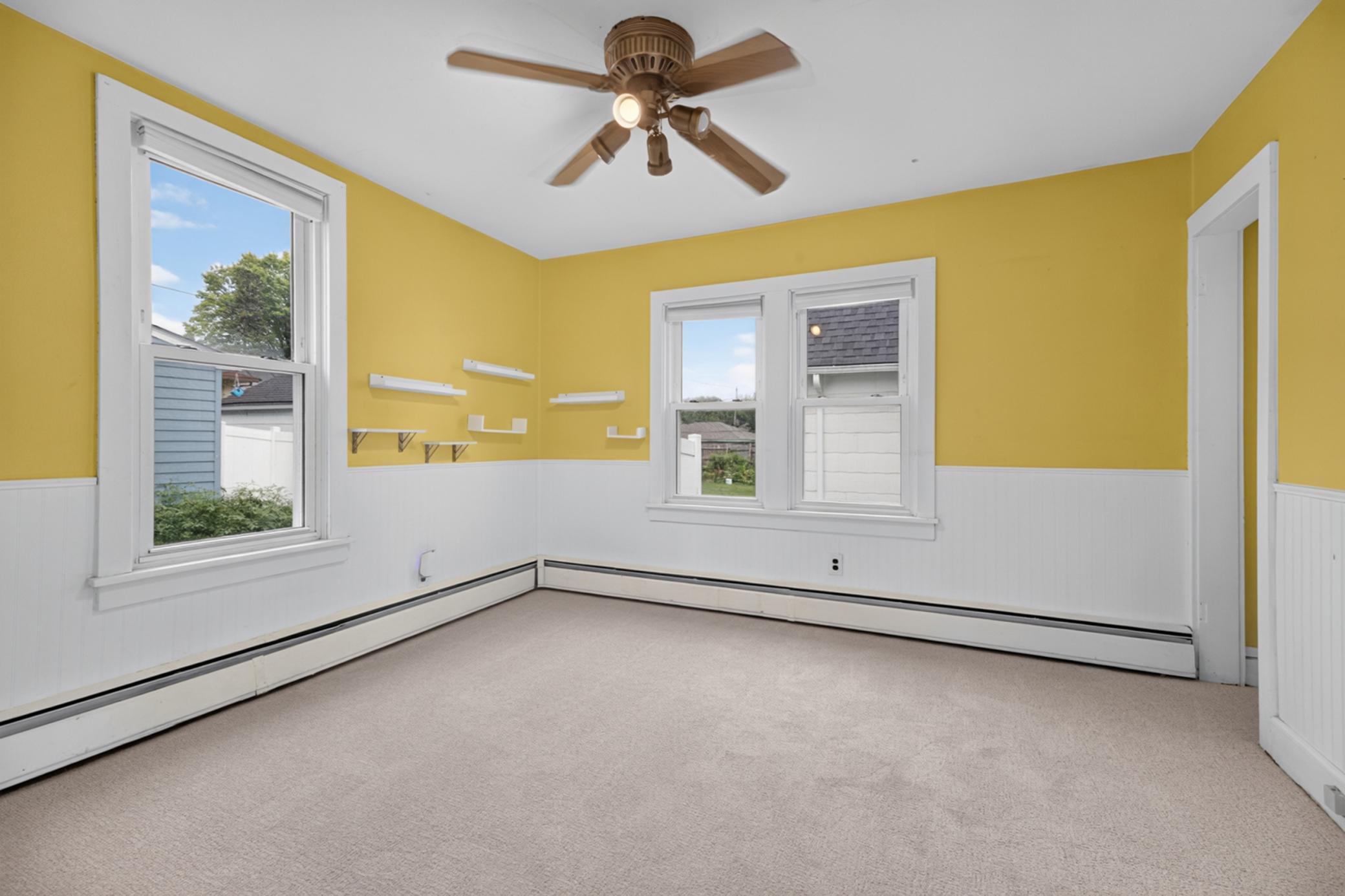 1033 Armstrong Avenue Property Photo 19