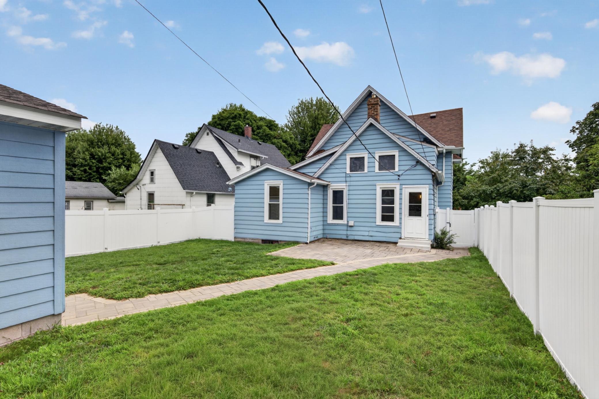 1033 Armstrong Avenue Property Photo 31